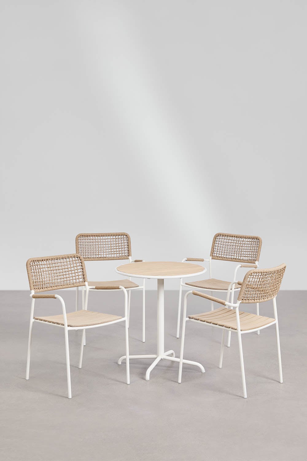 Gartentisch-Set rund Ø65 cm und 4 stapelbare Gartenstühle aus Stahl und Akazienholz Tilda, Galeriebild 4