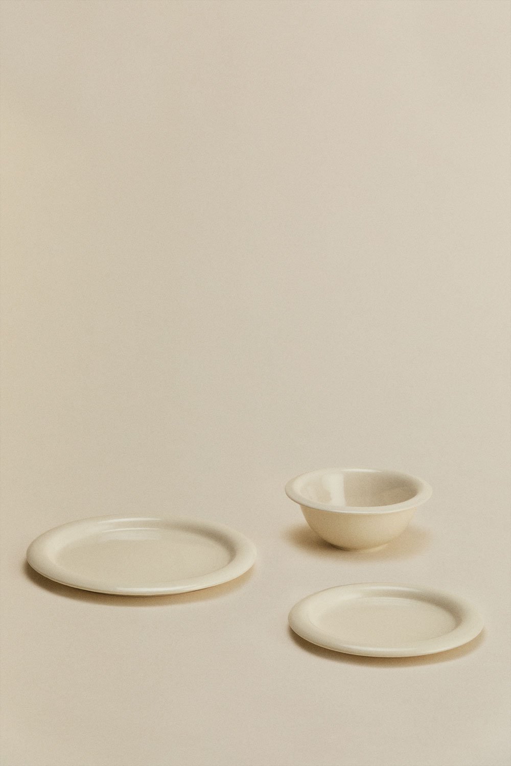 12-teiliges Geschirrset aus New Bone China Rylvane, Galeriebild 3