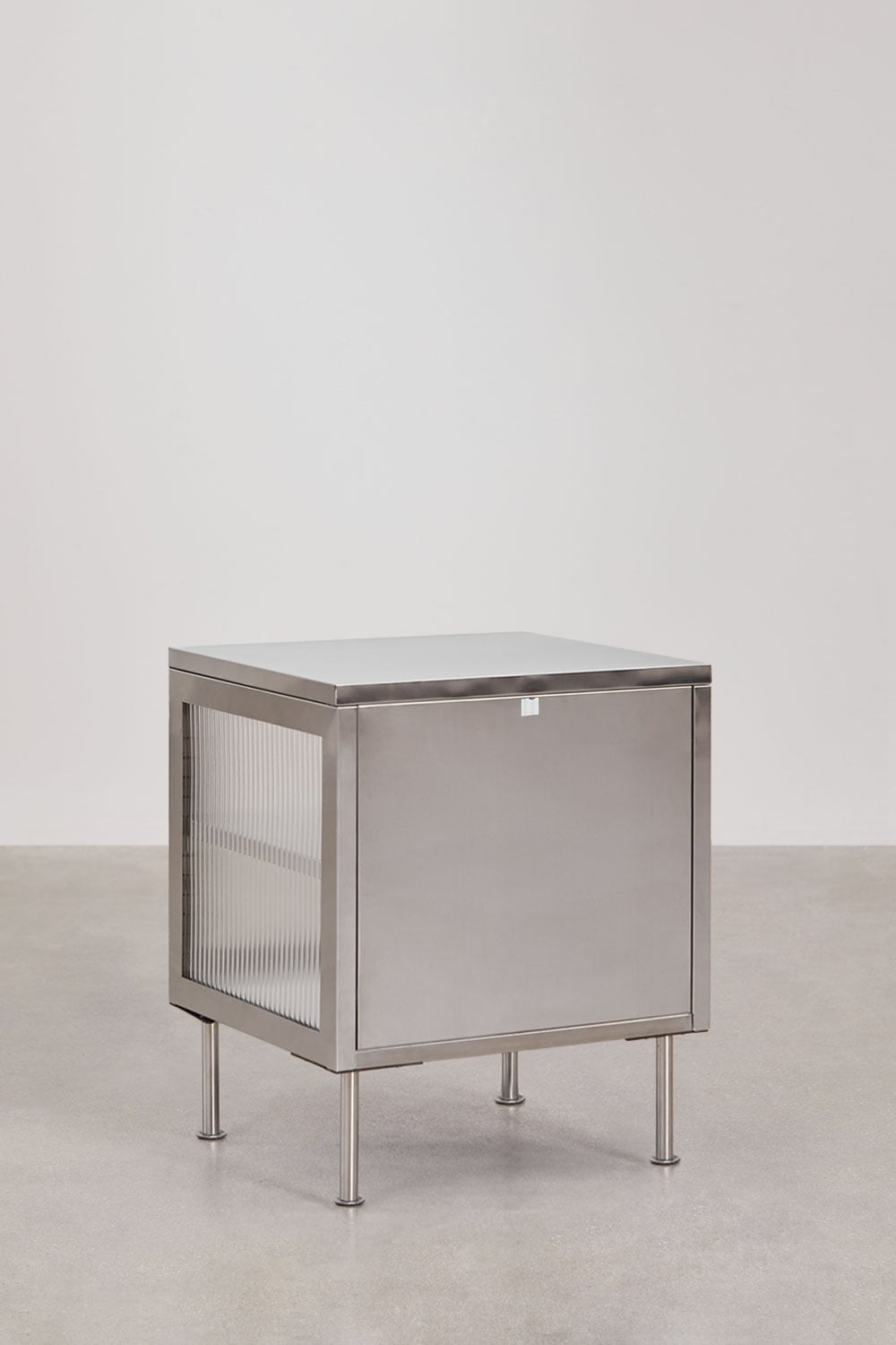 Beistelltisch aus Stahl und Glas Paoline, Galeriebild 7