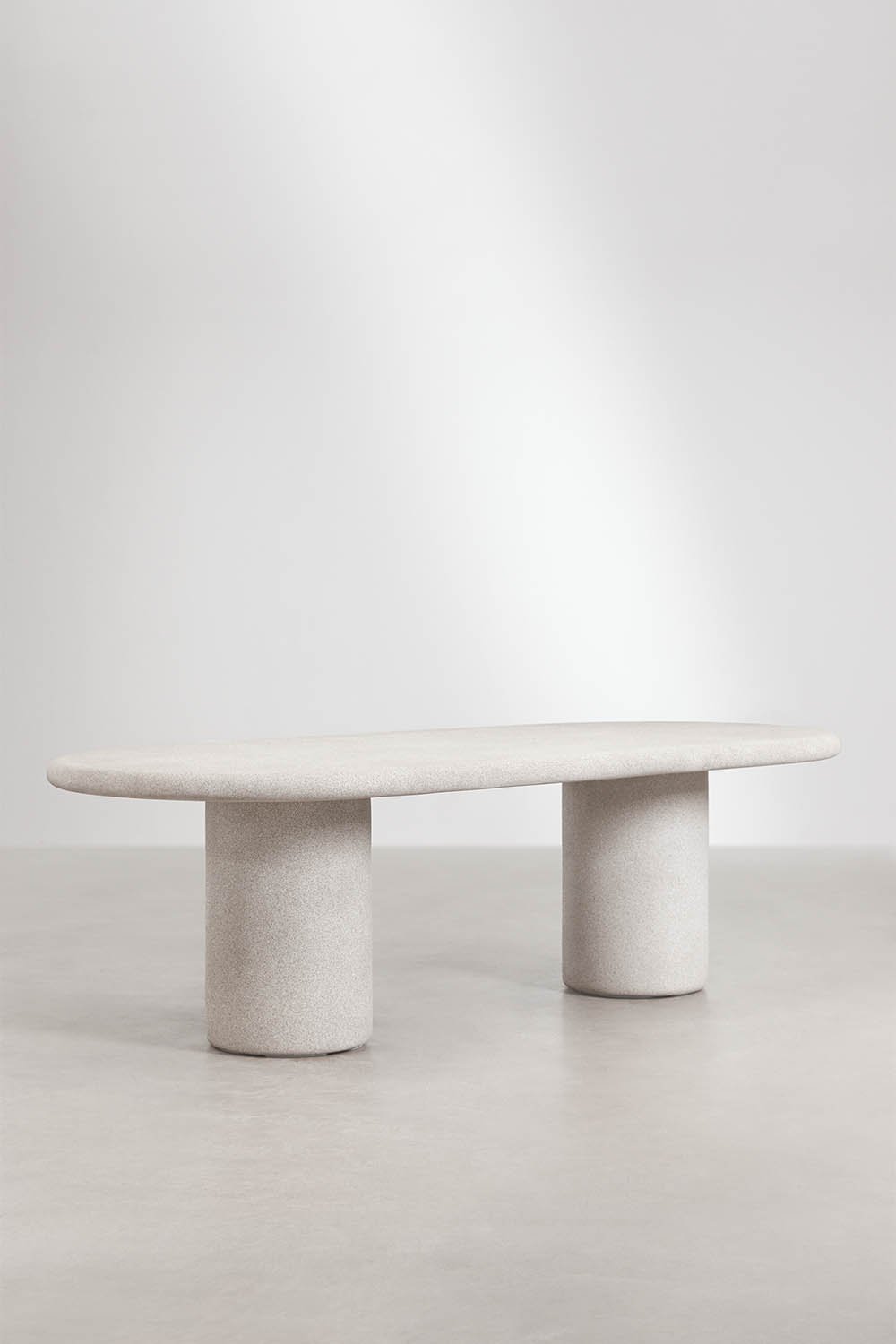 Ovaler Gartentisch 260x110 cm aus Aurean-Zement, Galeriebild 1