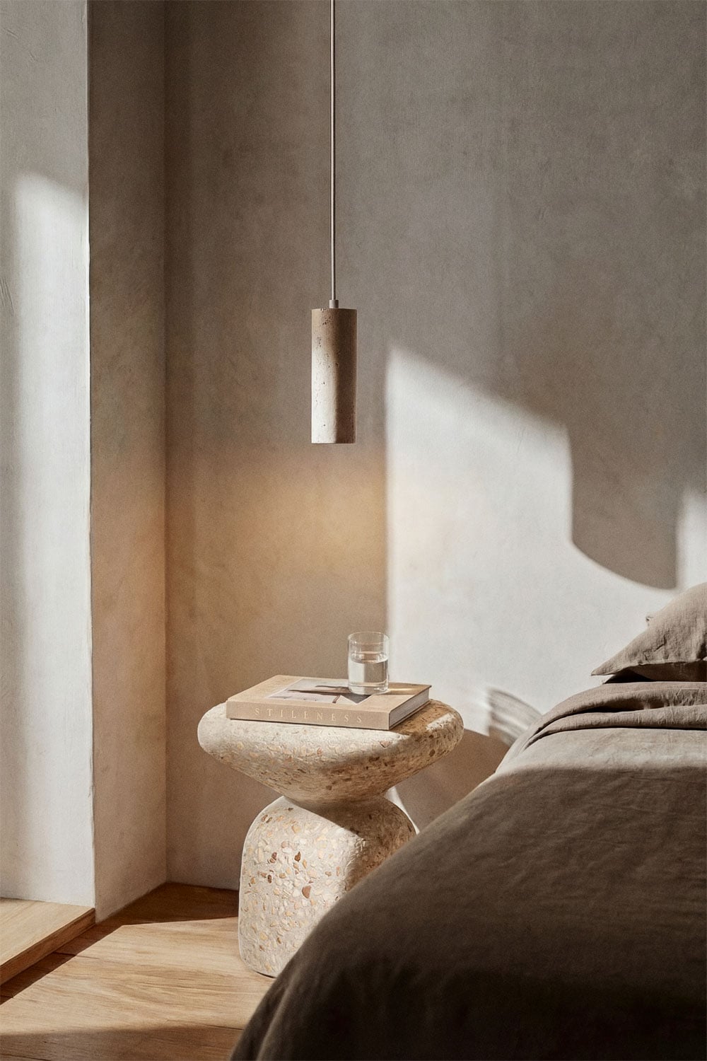 Pack mit 2 runden Nachttischen Ø40 cm aus Zement Zanira, Galeriebild 1