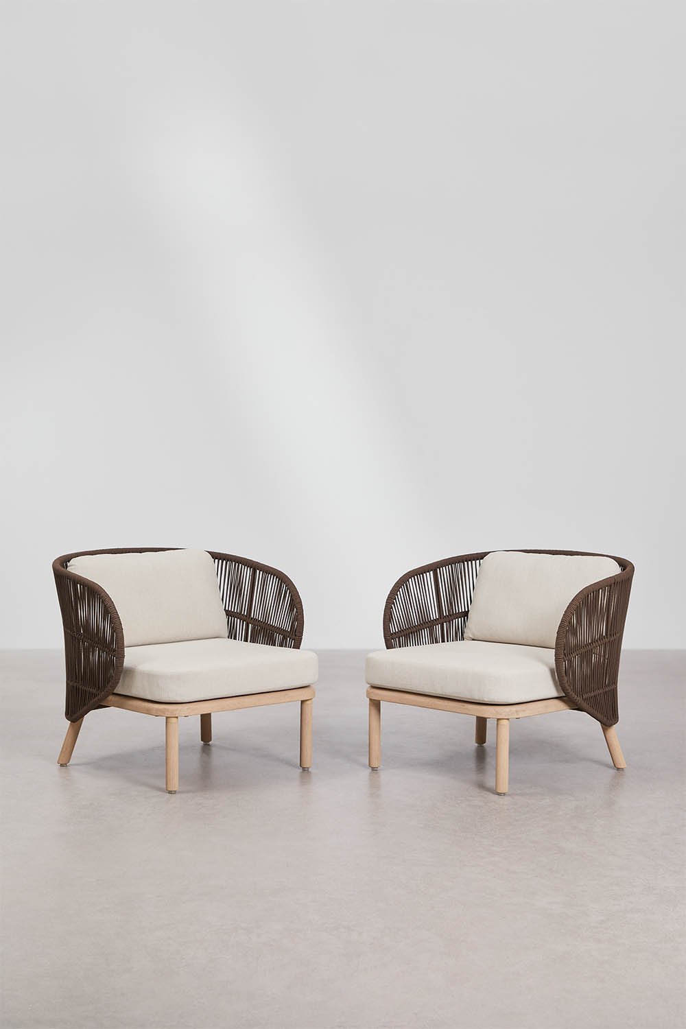 Pack mit 2 Sesseln aus Akazienholz und geflochtener Capri-Seilbindung, Galeriebild 1