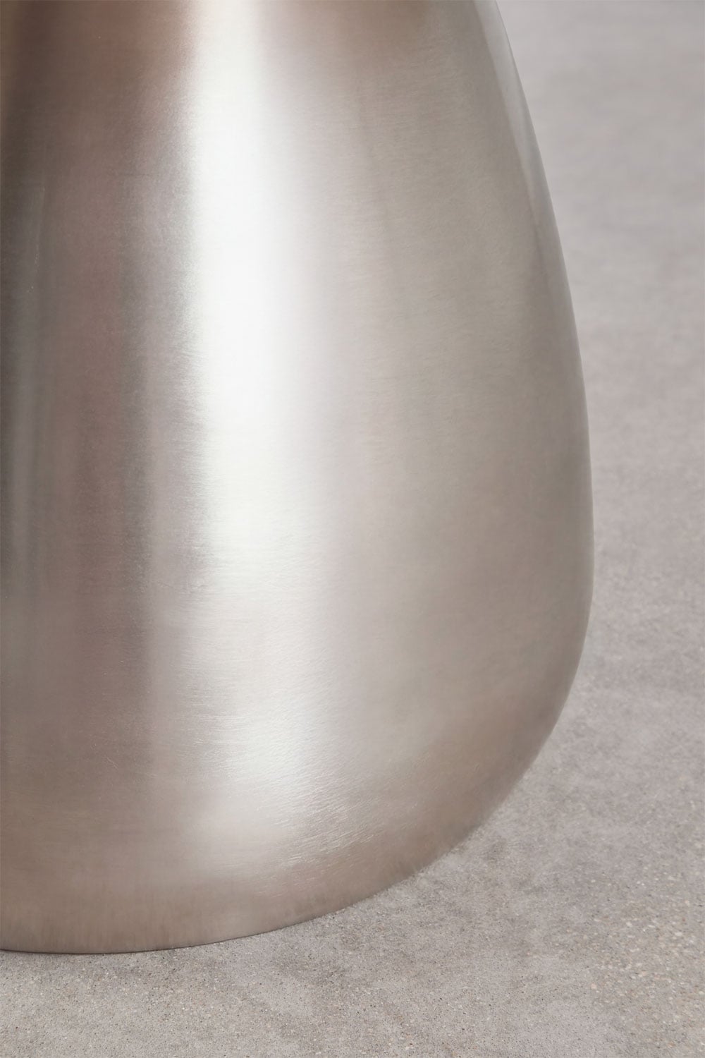 Runder Esstisch Ø130 cm aus gehärtetem Glas Mariana, Galeriebild 5