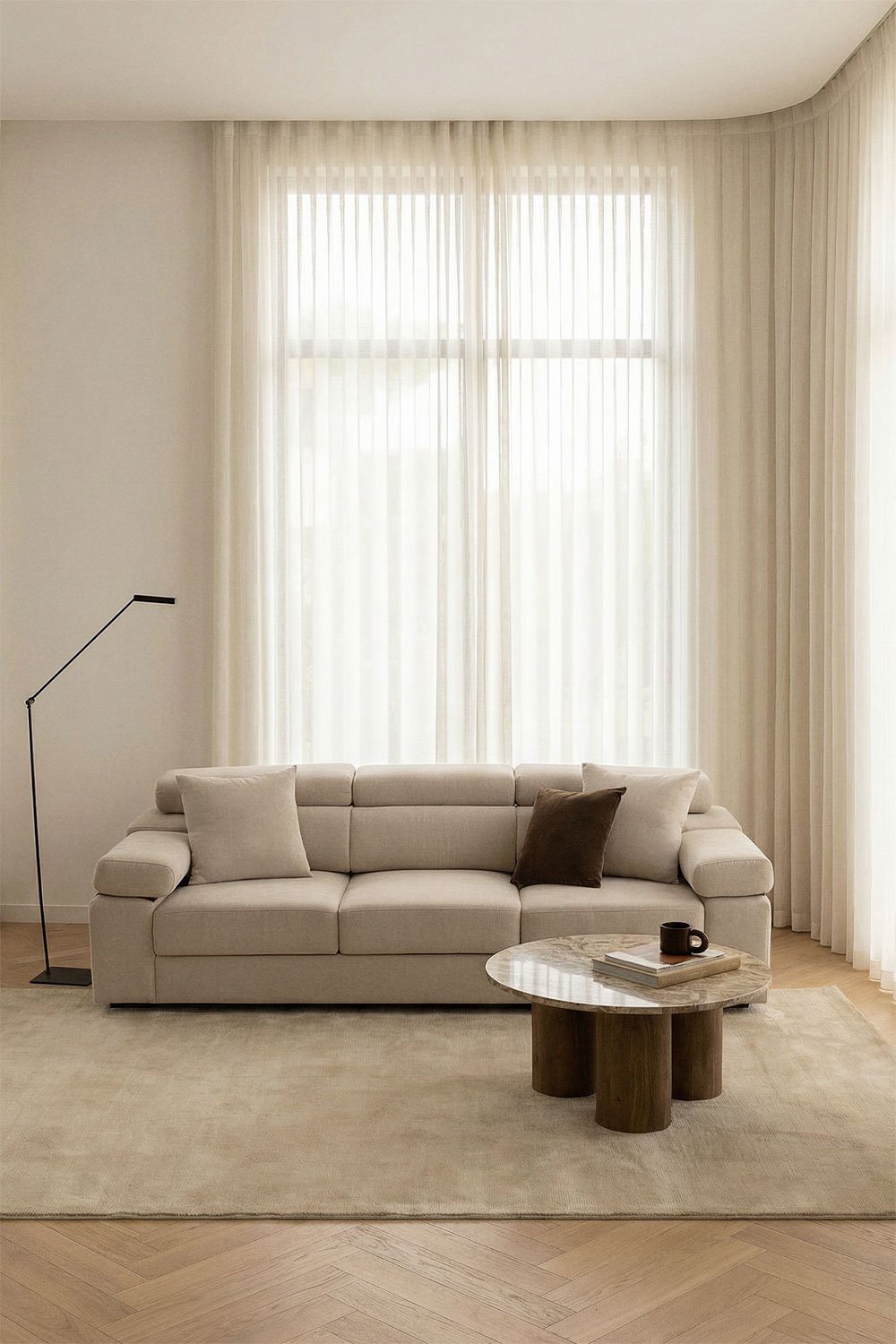 3-Sitzer-Sofa aus Aramis-Stoff, Galeriebild 1