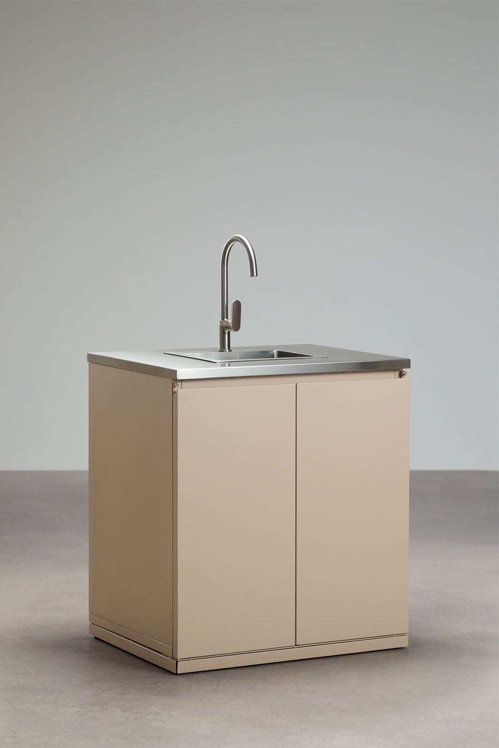 Modul mit Spüle zur Aufbewahrung für modulare Außenküche aus Rivana-Stahl, Galeriebild 1