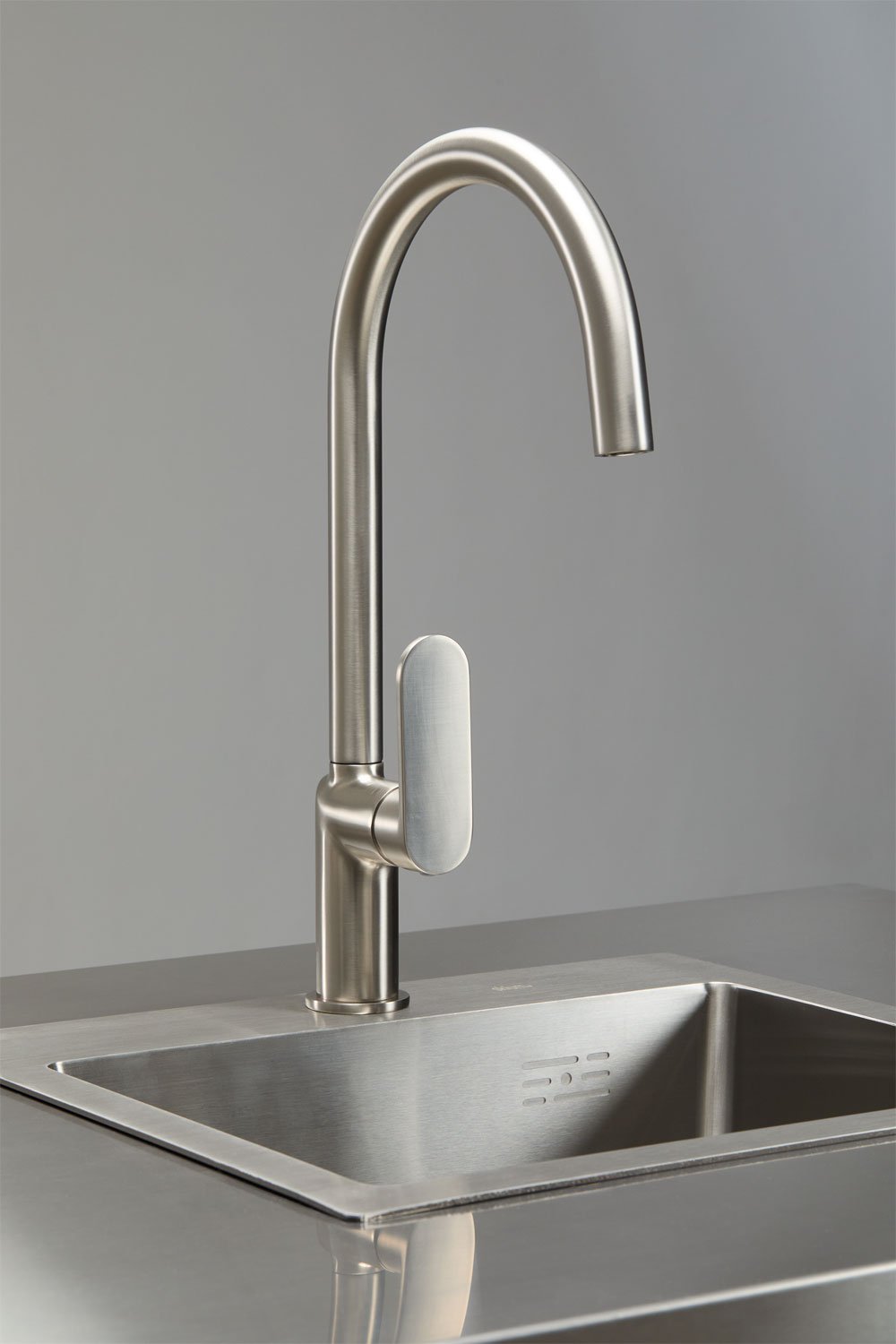 Modul mit Spüle zur Aufbewahrung für modulare Außenküche aus Rivana-Stahl, Galeriebild 5