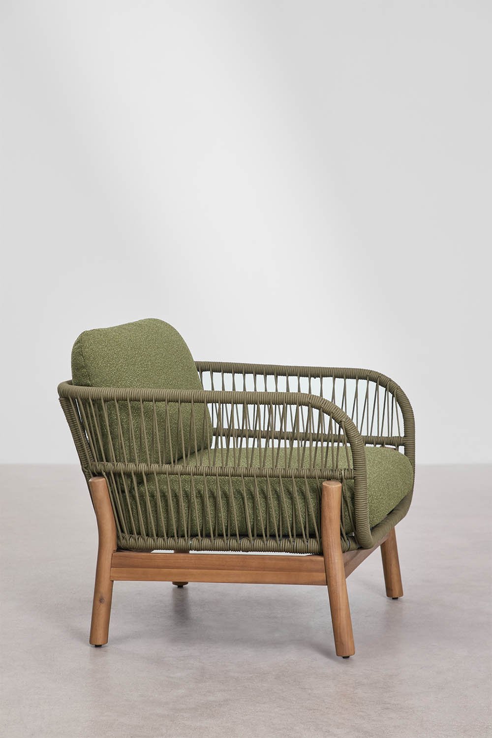 Wohnzimmerset mit 2 Sesseln aus geflochtenem Seil und Couchtisch aus Akazienholz Karvia, Galeriebild 4