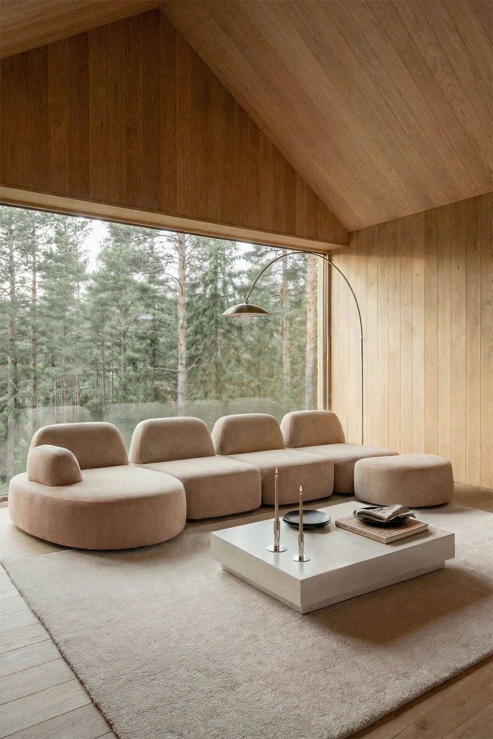 Modulares Ecksofa mit linker Chaiselongue, 4-teilig, und gepolstertem Pouf Giorgia, Galeriebild 1