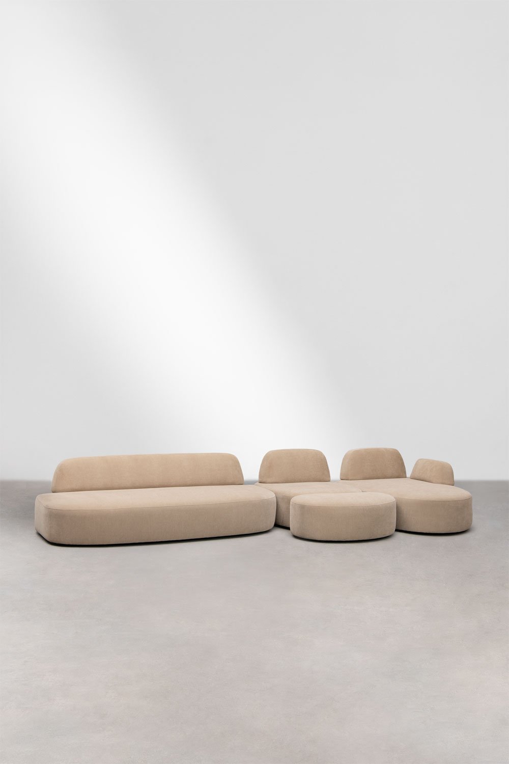 Modulares 3-teiliges Ecksofa mit rechter Chaiselongue, Eckmodul und gepolstertem Hocker Giorgia, Galeriebild 3