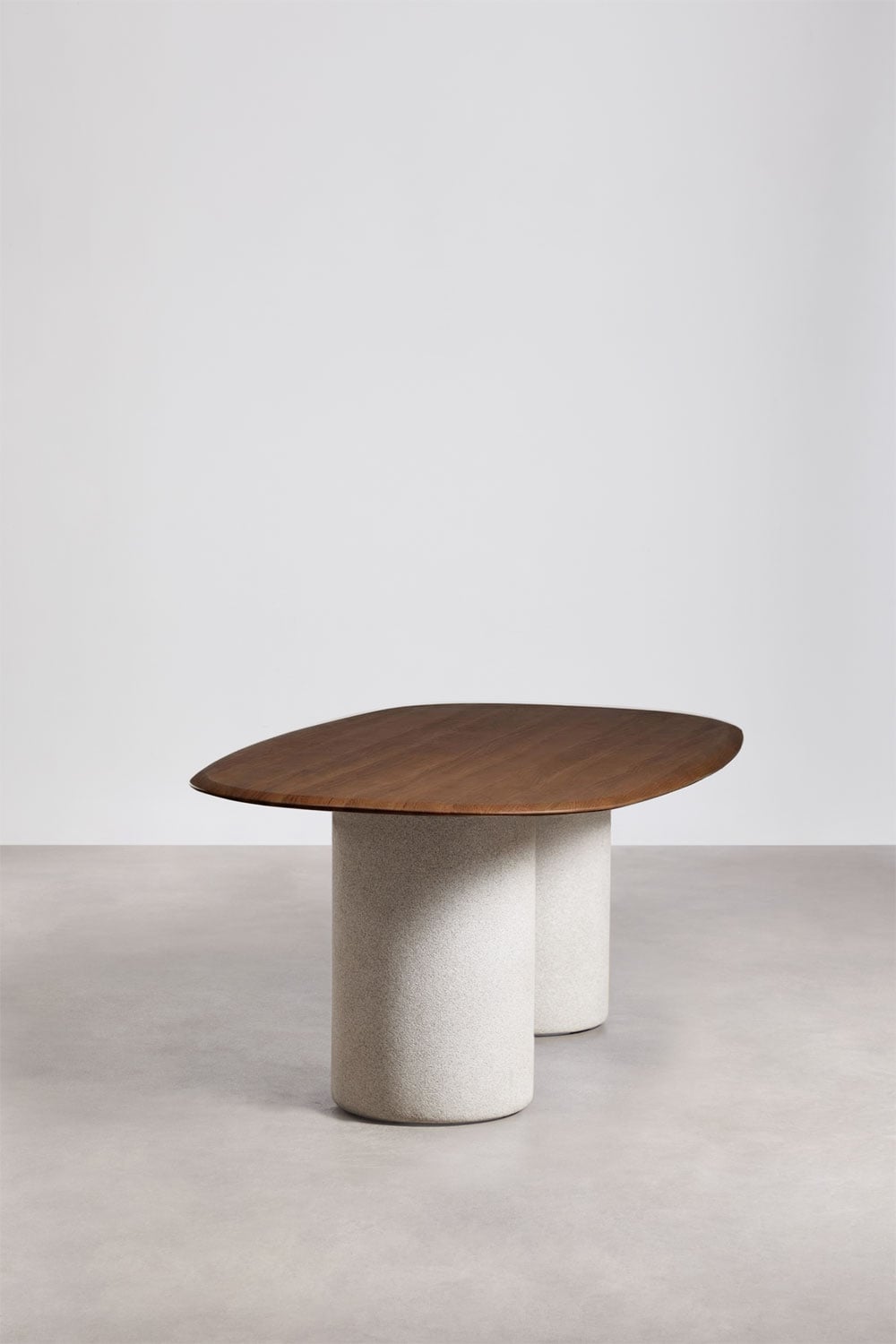 Ovaler Esstisch aus MDF und Zement Lysander, Galeriebild 2