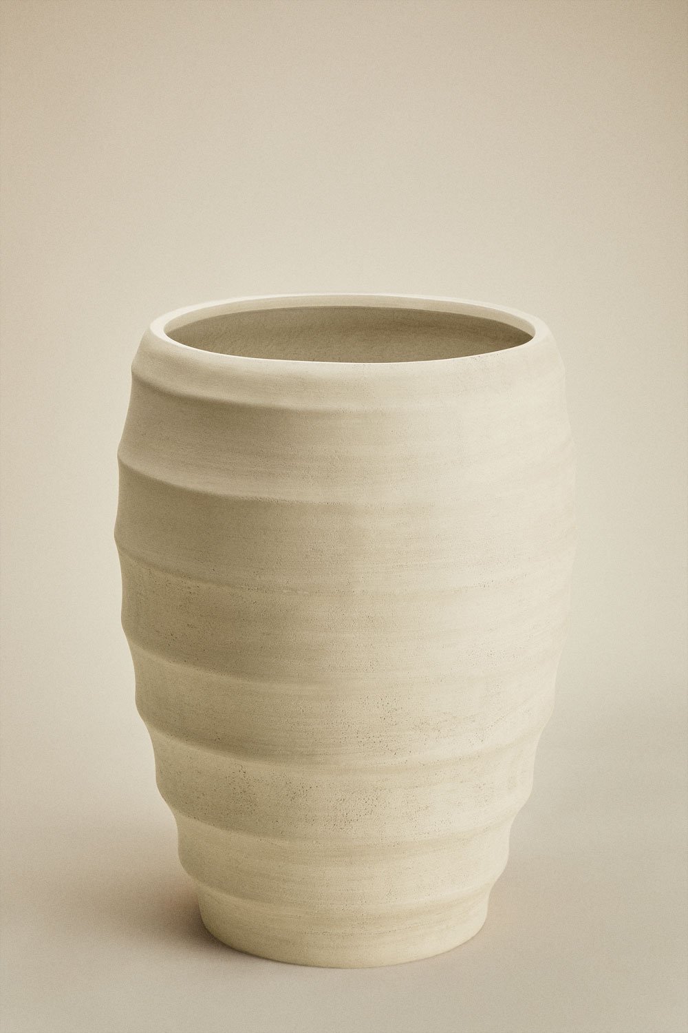 Blumentopf aus Beton Gabe, Galeriebild 1