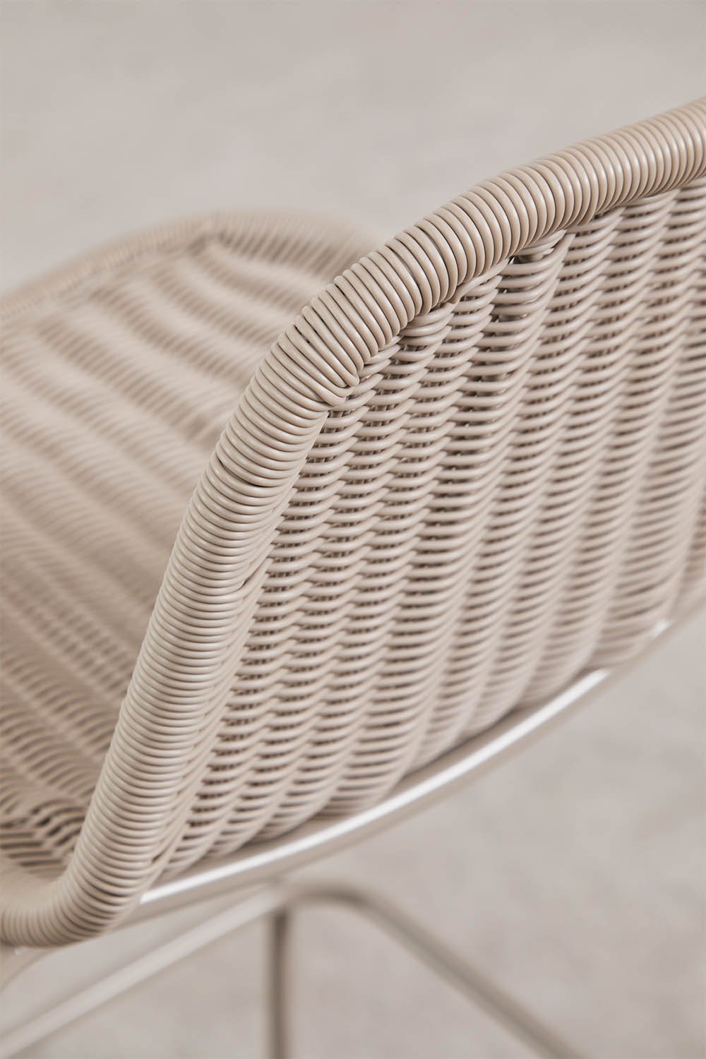 Reiven stapelbarer hoher Gartenhocker aus synthetischem Rattan, Galeriebild 4