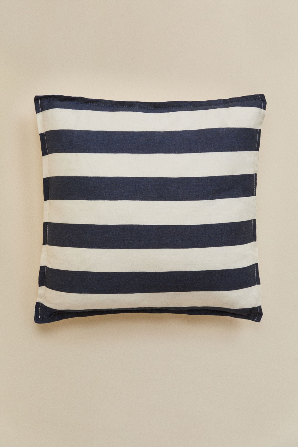 Quadratisches Kissen 45x45 cm aus Leinen Trakos, Galeriebild 3