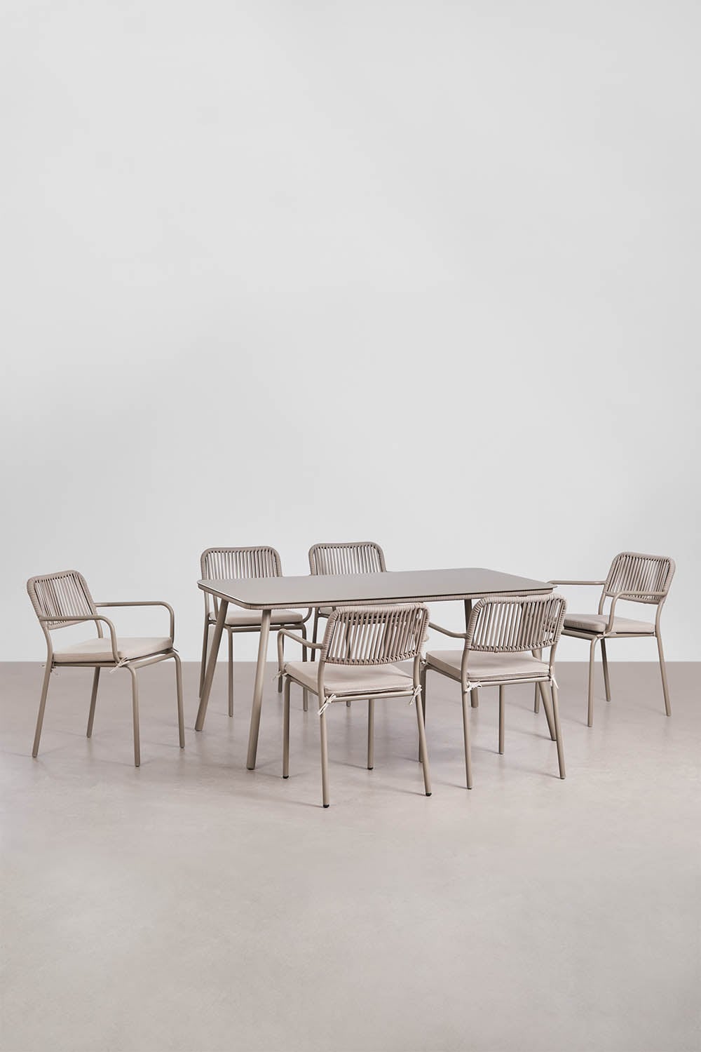 Rechteckiger Esstisch-Set 160x90 cm und 6 stapelbare Esszimmerstühle aus geflochtener Seil Arhiza, Galeriebild 1