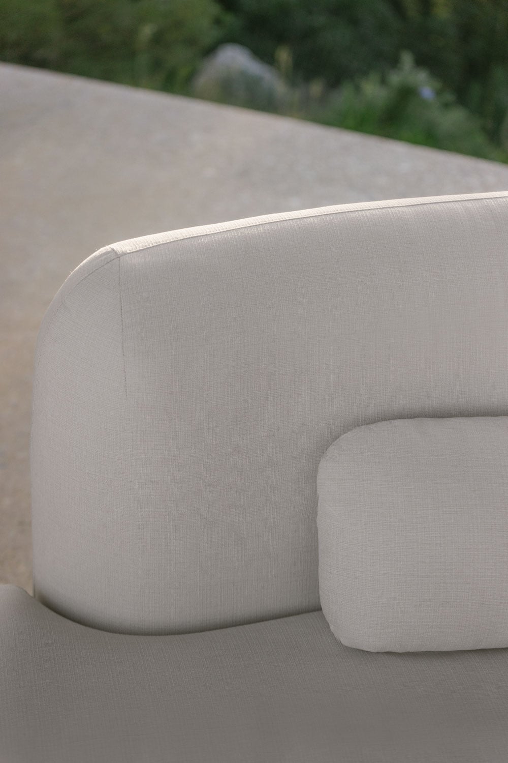 Modulares, gebogenes 4-teiliges Gartensofa aus Akazienholz Gerard, Galeriebild 2