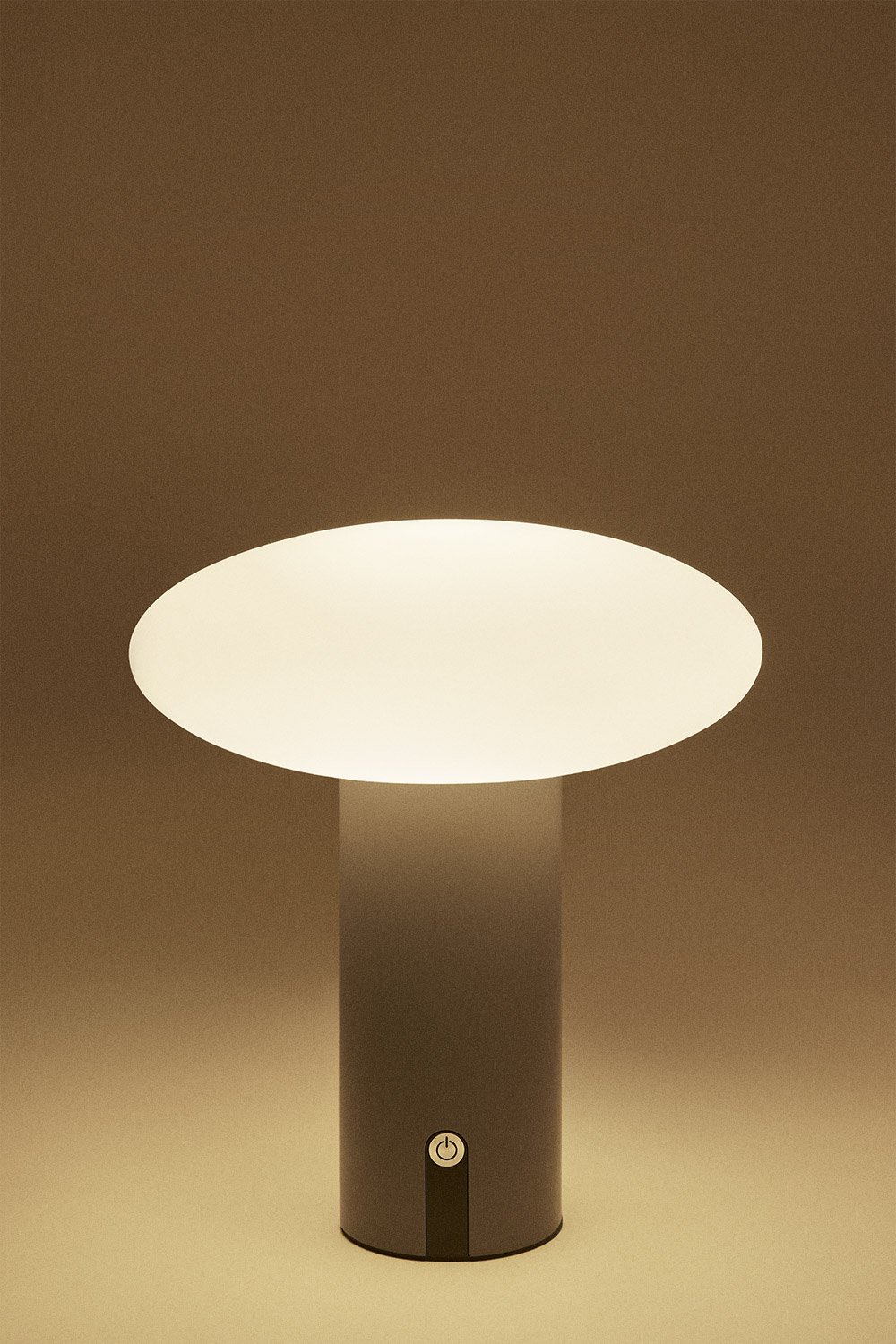 Kabellose LED-Tischlampe für den Außenbereich aus Eisen Zosima, Galeriebild 4