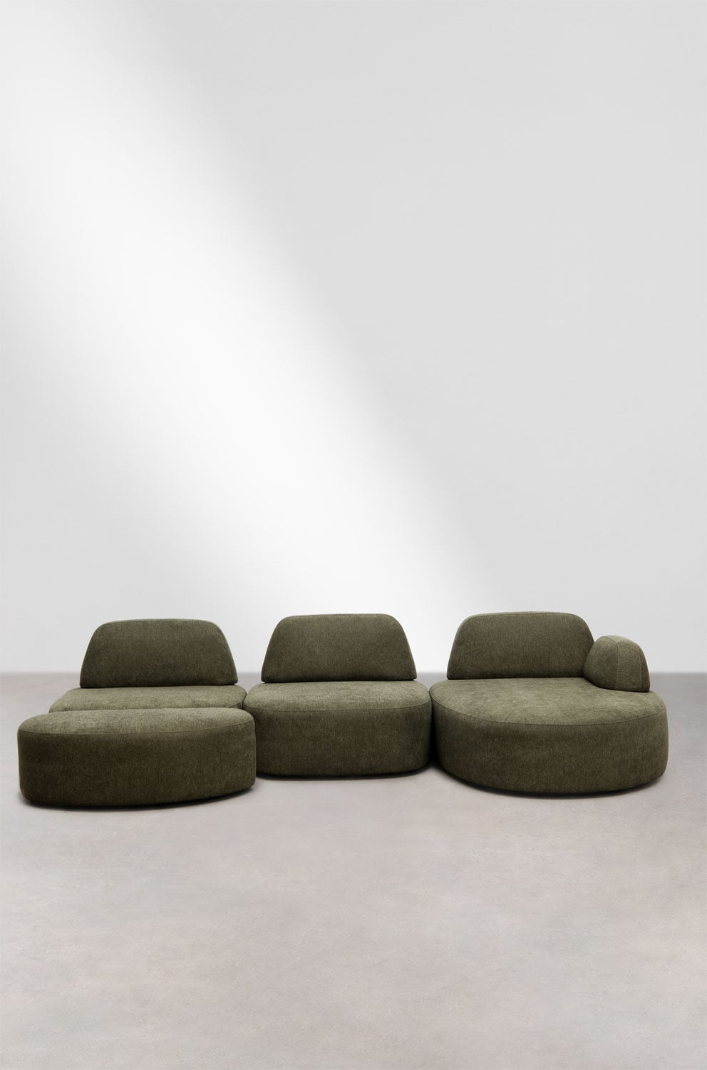 Modulares 3-teiliges Ecksofa mit rechter Chaiselongue und gepolstertem Hocker Giorgia, Galeriebild 3