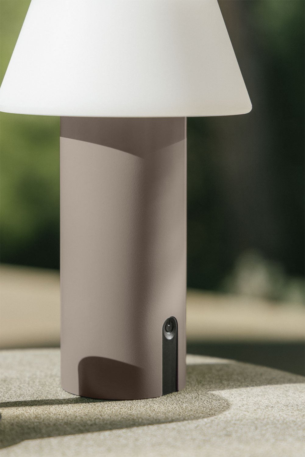 Kabellose LED-Tischlampe für den Außenbereich aus Eisen Socotra, Galeriebild 2