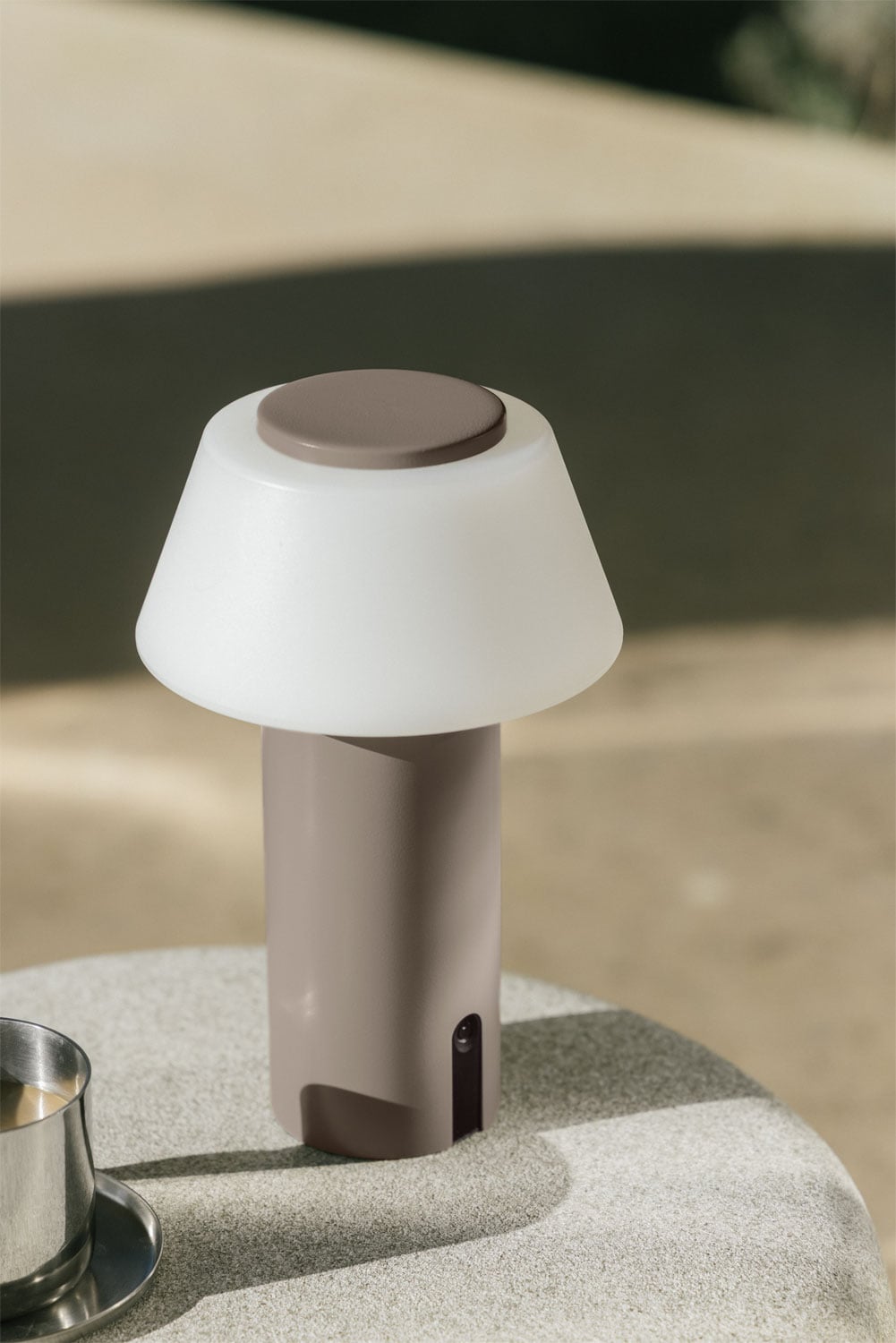 Kabellose LED-Tischlampe für den Außenbereich aus Eisen Socotra, Galeriebild 1