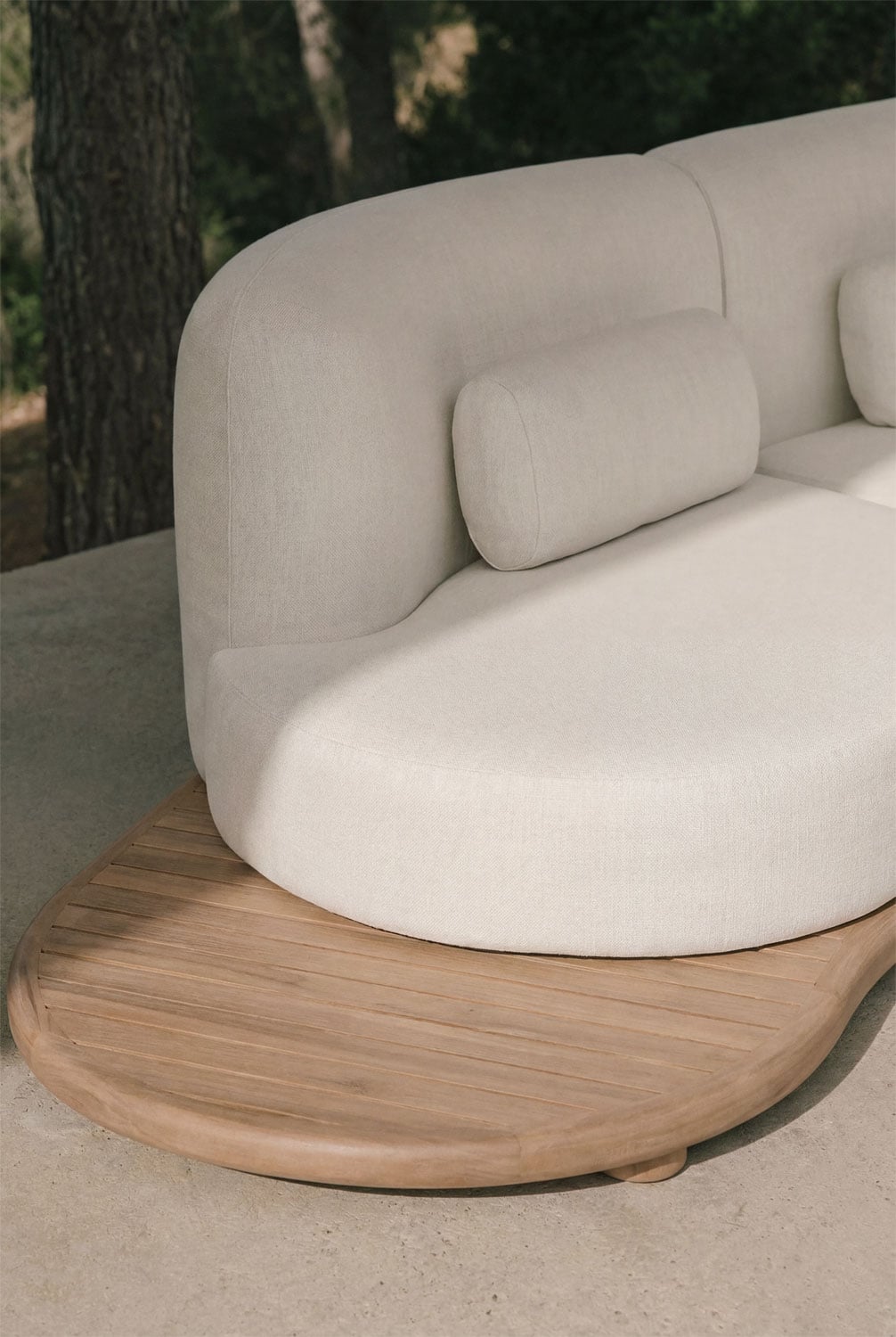 Garten-Set mit modularer 3-teiliger rechter Chaiselongue-Sofa und 2 Couchtischen aus Akazienholz Gerard, Galeriebild 2