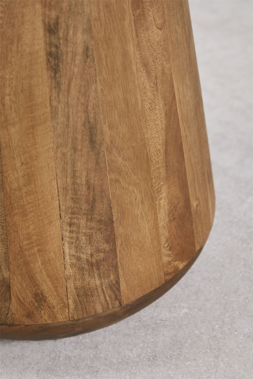 Pack mit 2 runden Nachttischen Ø50 cm aus Mangoholz Naiara, Galeriebild 3