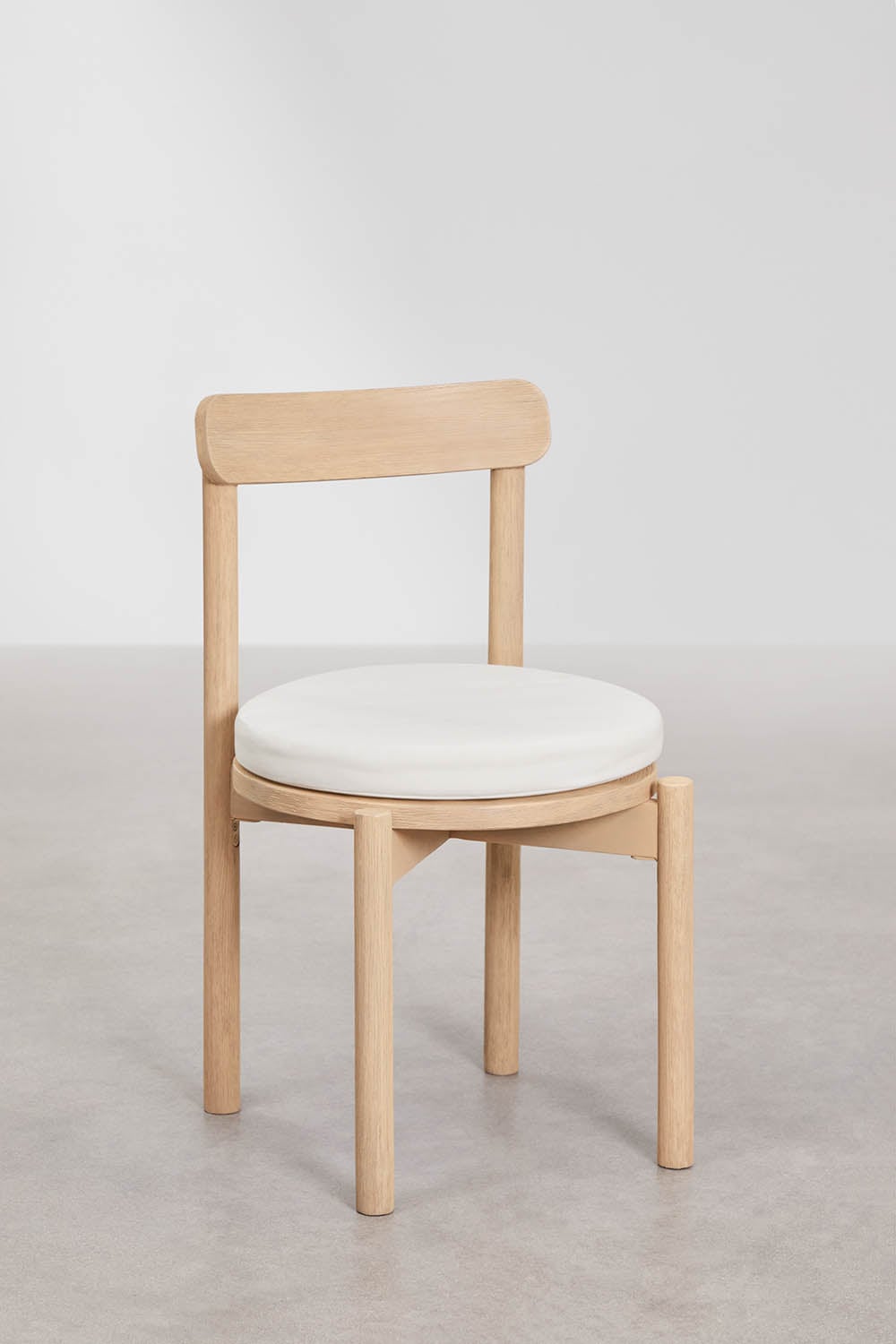 Set aus rundem Tisch Ø120 cm aus Beton Sharpay und 6 Gartenstühlen aus Akazienholz Nualis, Galeriebild 7