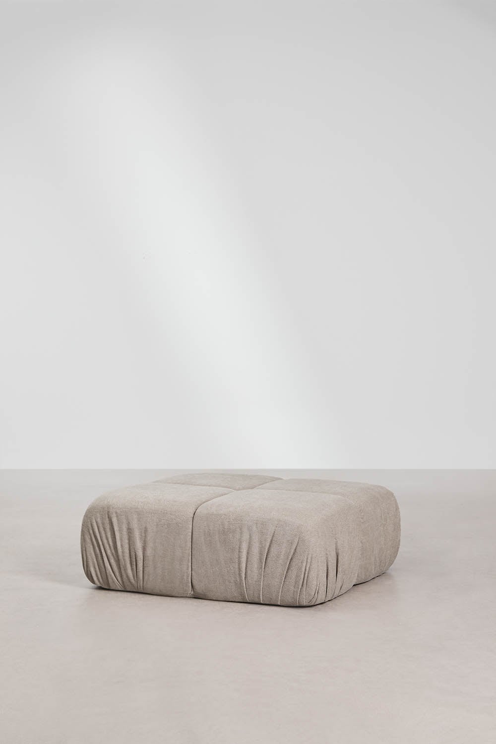 Vakuumverpackter Bouclé-Pouf Kendall, Galeriebild 2