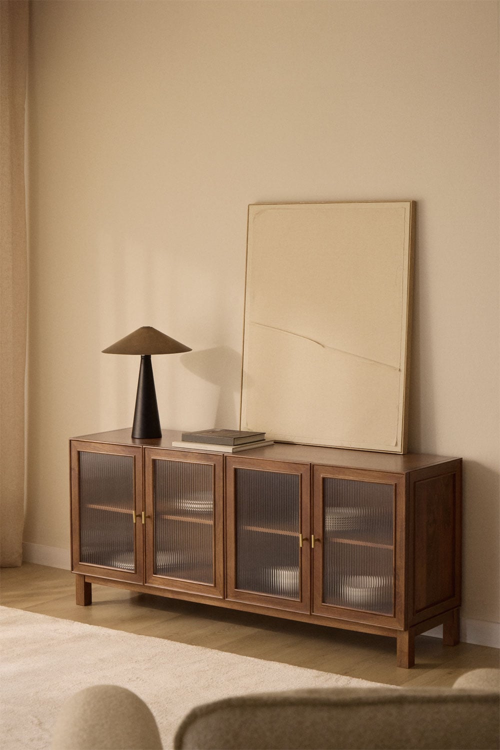 Aparador aus Mangoholz und Glas Ildara, Galeriebild 1