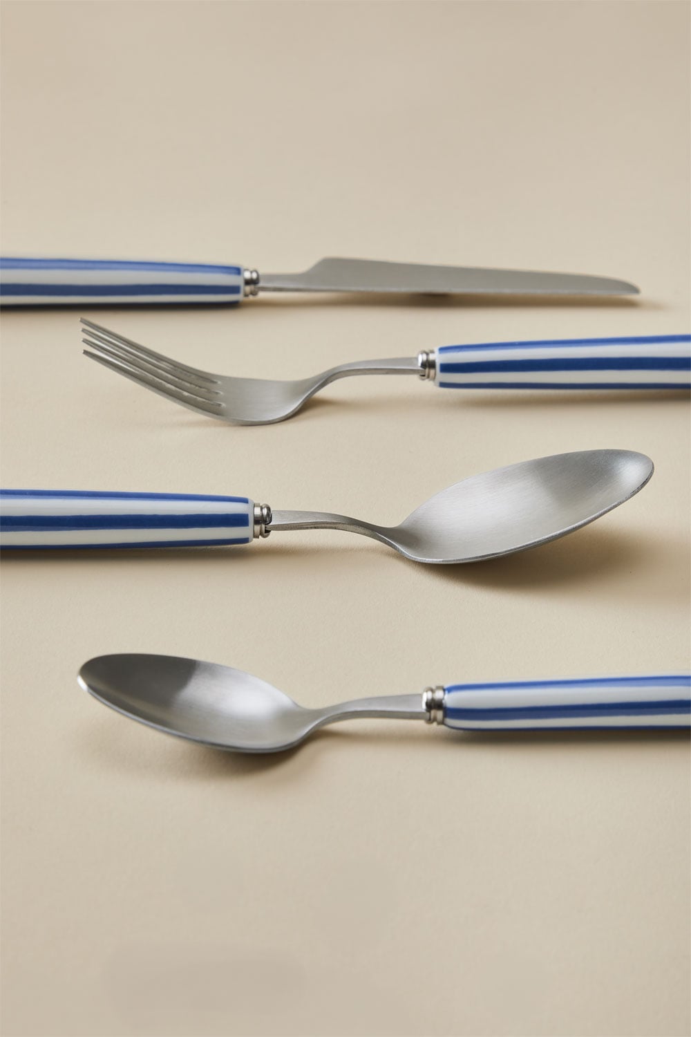 16-teiliges Besteckset aus Edelstahl und Keramik Ireli, Galeriebild 3