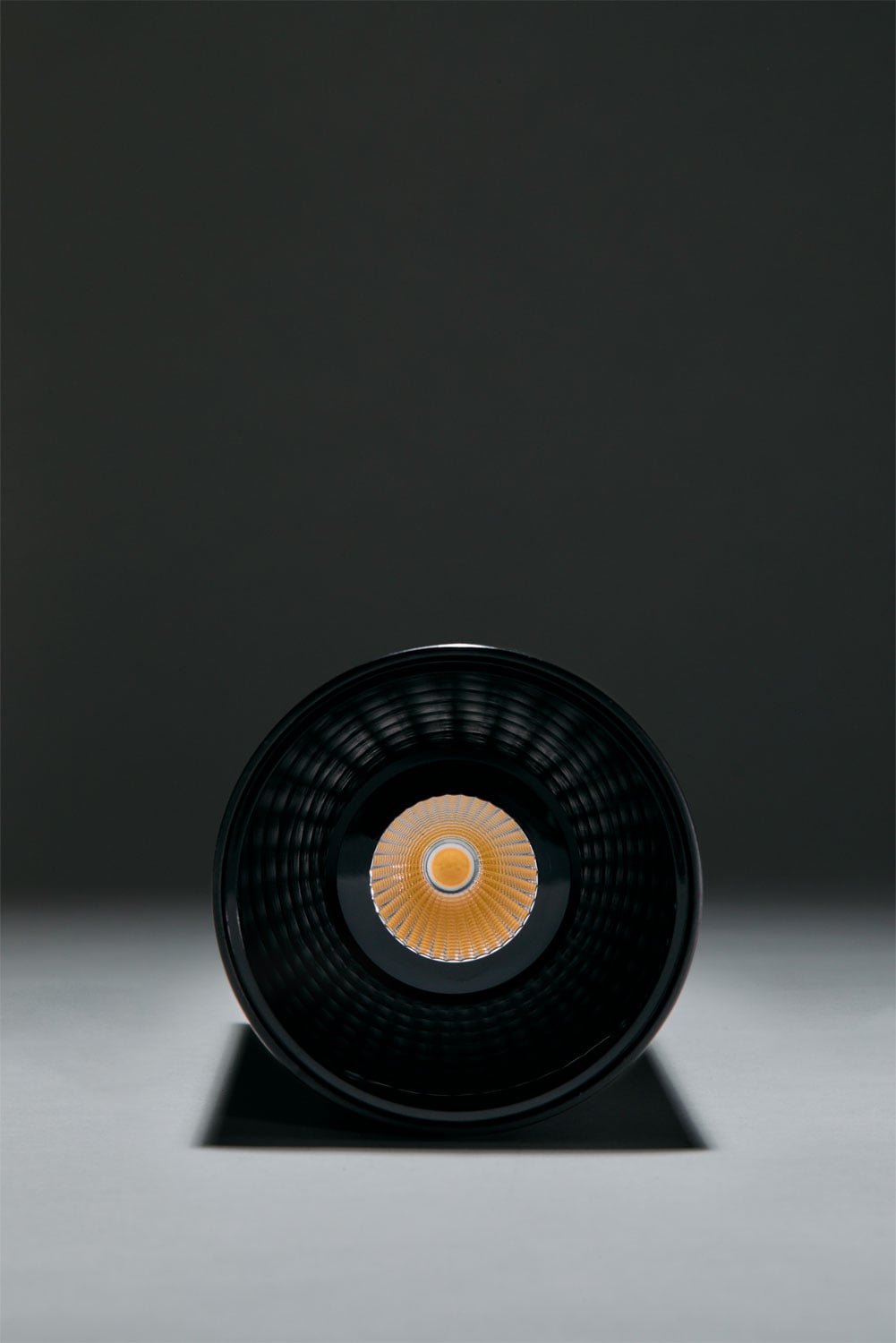 Runder LED-Deckenaufbauleuchte aus Aluminium Luisiana, imagen de galeria 7