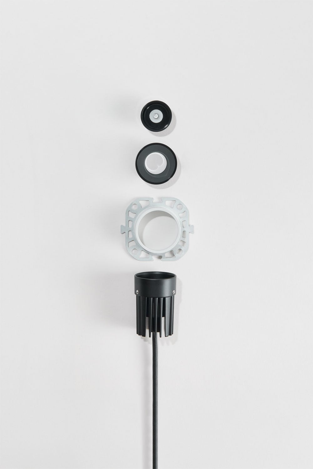 Pack mit 4 rahmenlosen, runden, eingelassenen LED-Downlights aus Aluminium Luisiana, Galeriebild 8