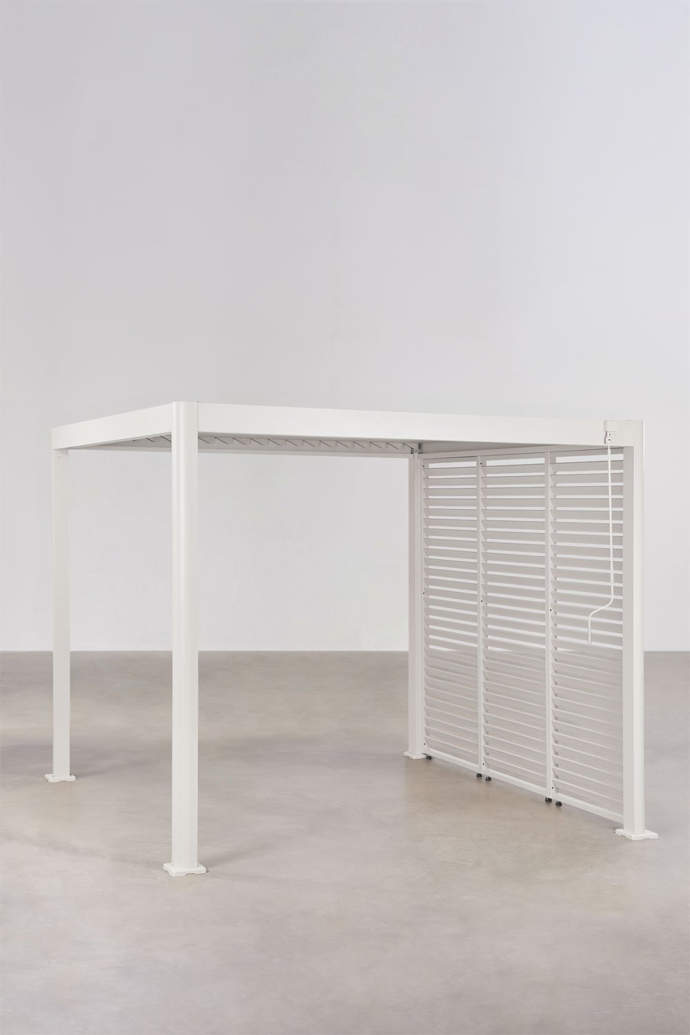 Bioklimatische Aluminiumpergola mit Lamellen und Seitenpaneel Druvia, Galeriebild 3