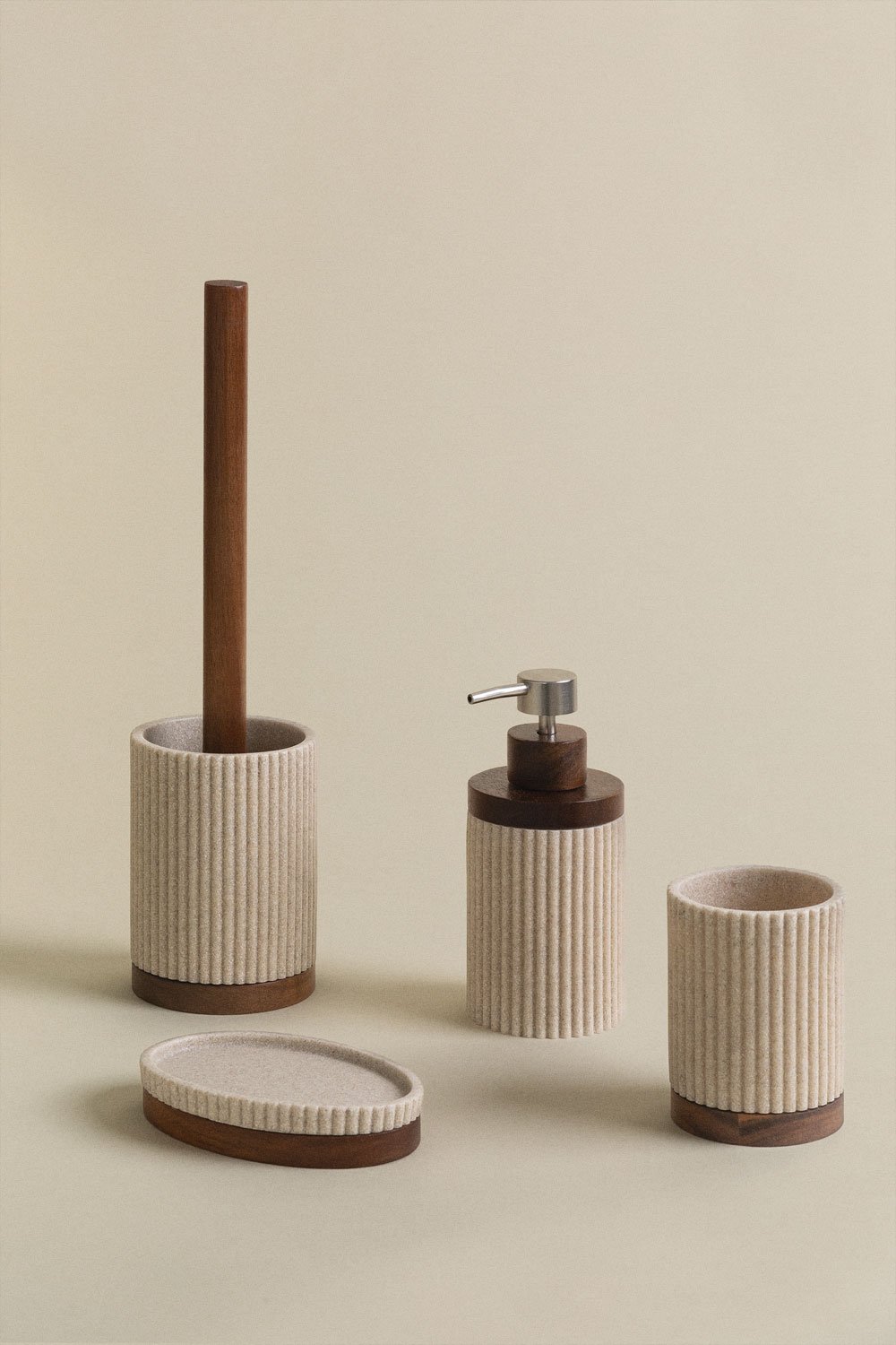 Seifenspender aus Polyresin in Nude-Beige Wassila, Galeriebild 5