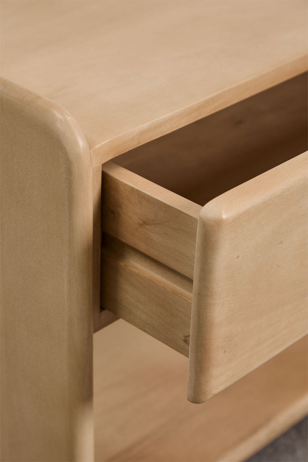 Tinsley TV-Möbel aus Holz, Galeriebild 5