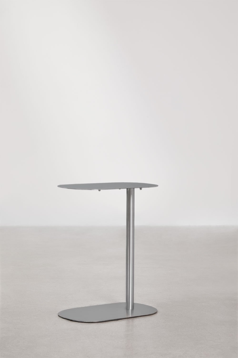 Ovaler Beistelltisch 40x25 cm aus Edelstahl Geninda, Galeriebild 1