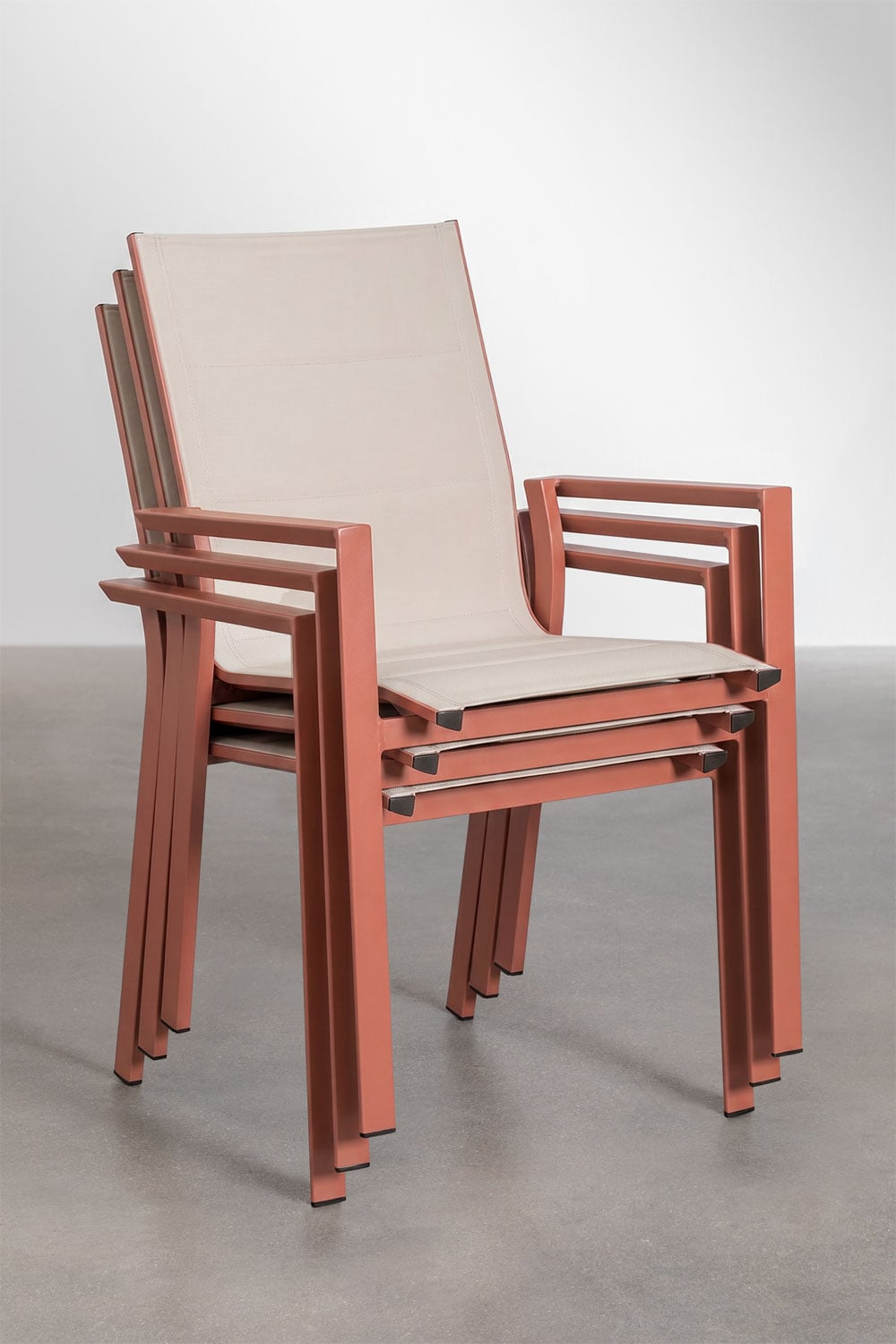 Set aus rechteckigem Gartentisch 180-240x90 cm, ausziehbar, und 6 stapelbaren Gartenstühlen mit Armlehnen aus Aluminium Karena, Galeriebild 12