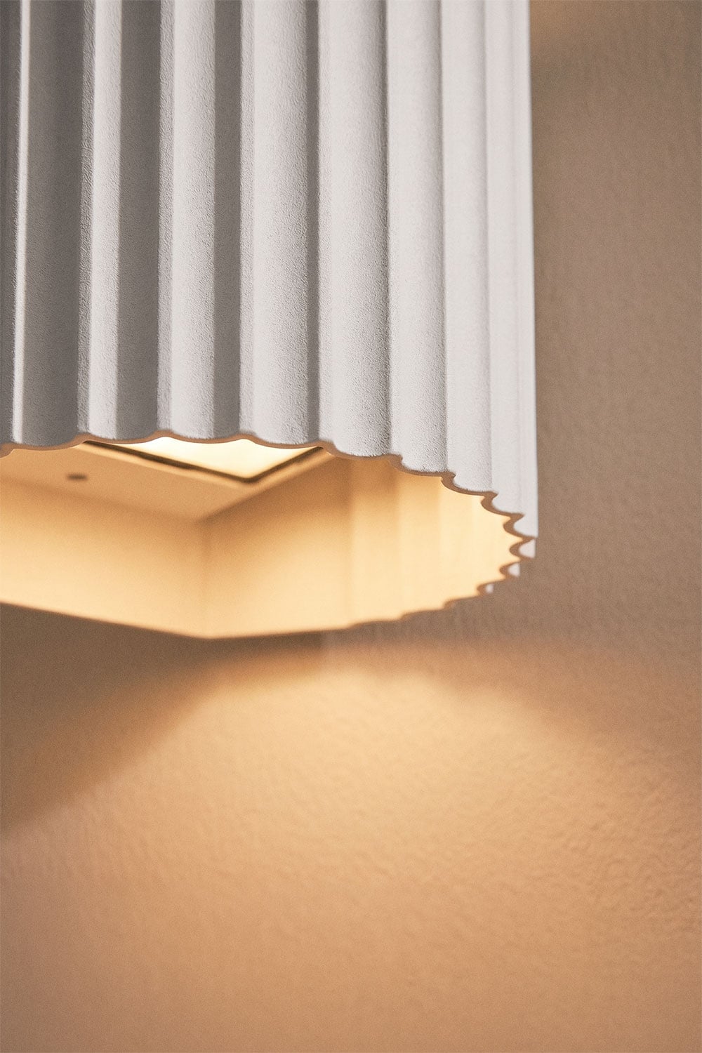 LED-Wandlampe aus Aluminium Barein, Galeriebild 2