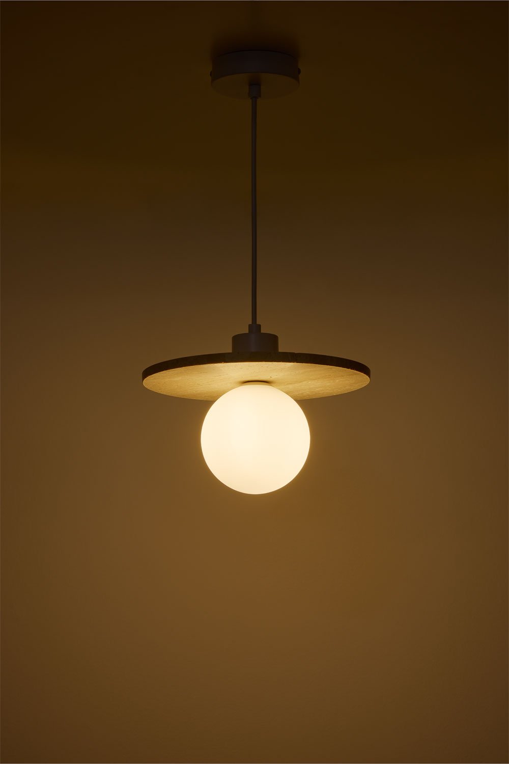 Deckenlampe aus Travertin mit Glaskugel Davise, Galeriebild 4
