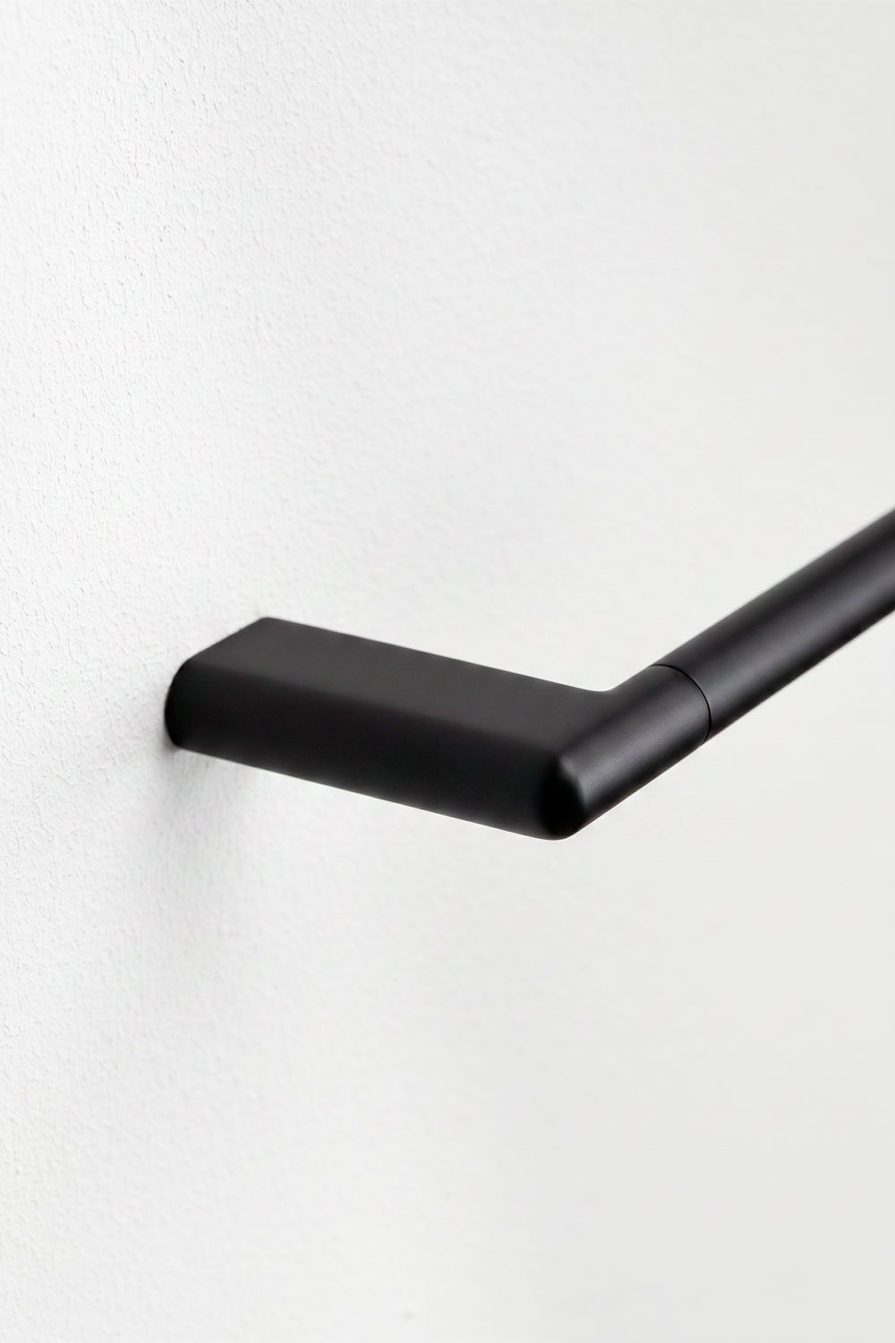 Toilettenpapierhalter aus Edelstahl in Schwarz matt Rovent, Galeriebild 4