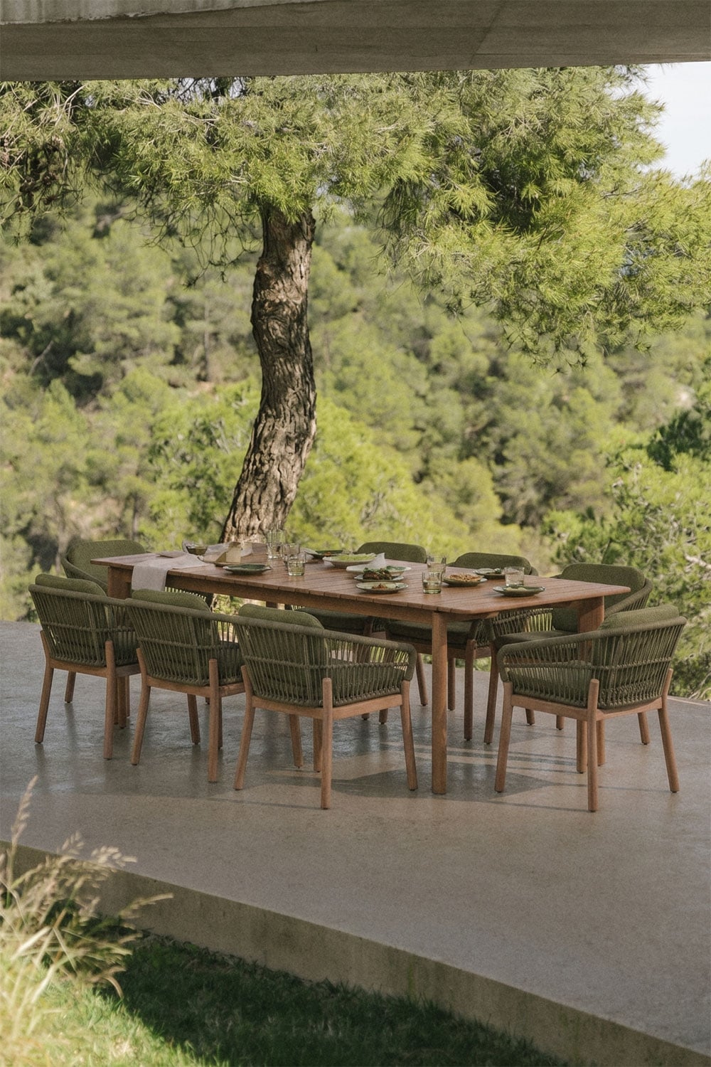 Rechteckiger ausziehbarer Esstisch 250-310x105 cm Duala und 8 Gartenstühle aus Akazienholz und geflochtener Karvia-Schnur, Galeriebild 1