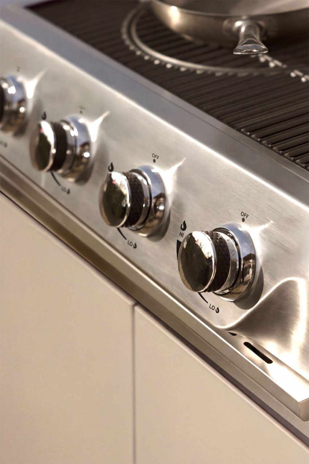 Modul mit Gasgrill und 4 Brennern für modulare Außenküche aus Rivana-Stahl, Galeriebild 5434620
