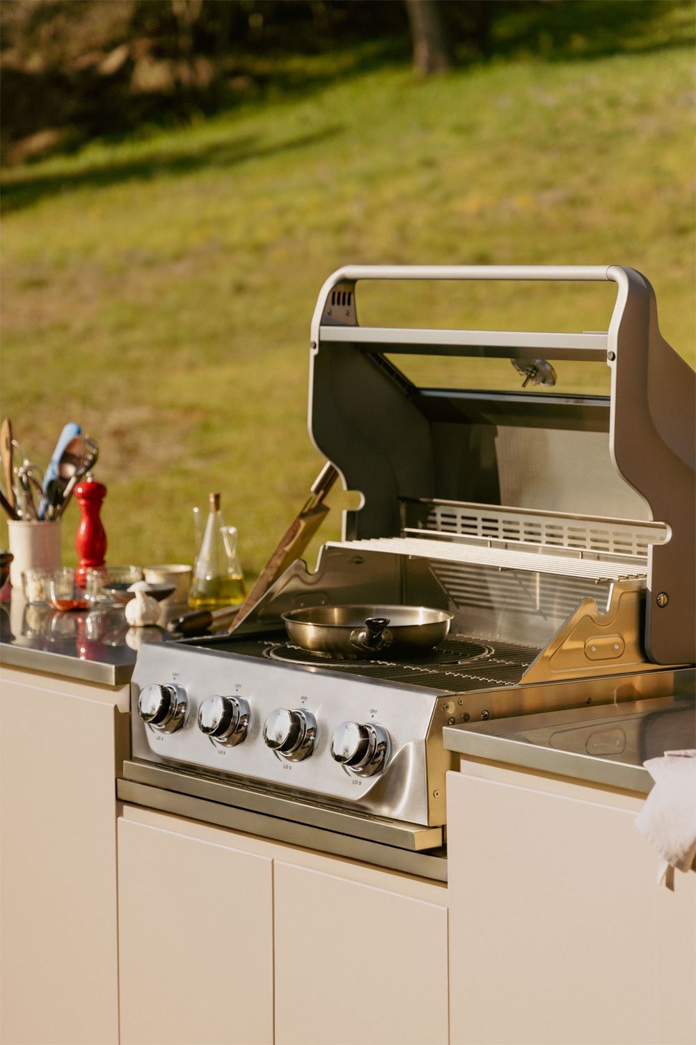 Modul mit Gasgrill und 4 Brennern für modulare Außenküche aus Rivana-Stahl, Galeriebild 5434621