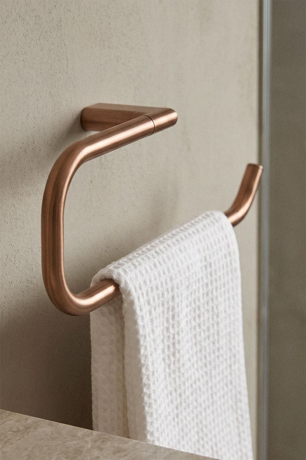 Wandhandtuchhalter mit Stange 30 cm für das Badezimmer aus gebürstetem roségoldfarbenem Edelstahl Rovent, Galeriebild 2