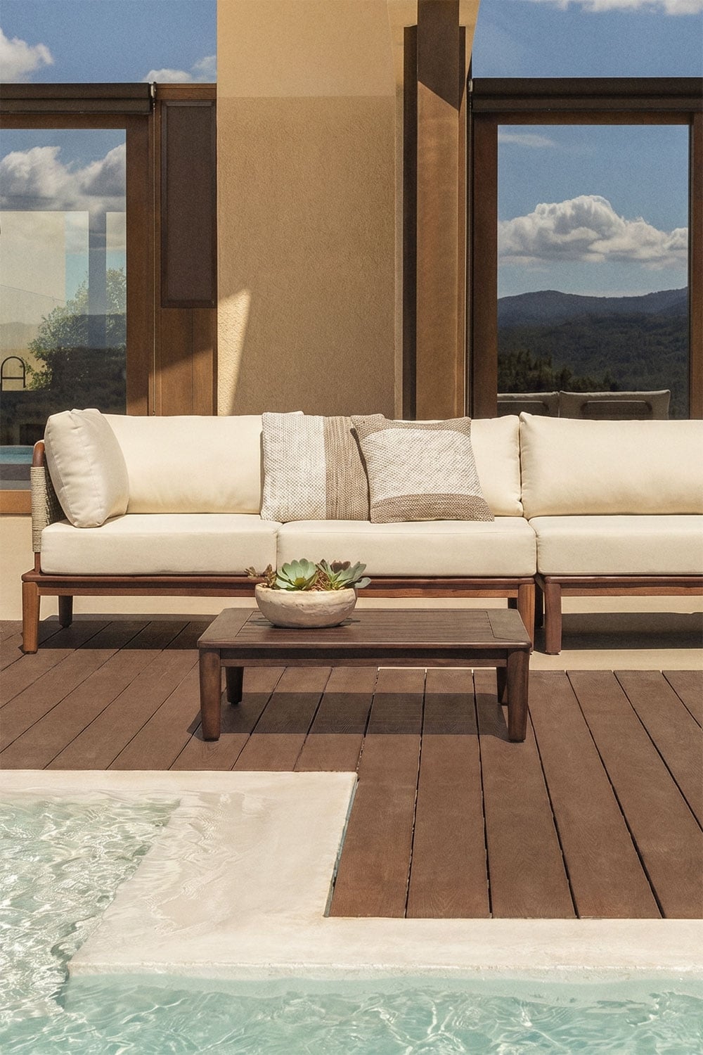 Quadratischer Gartentisch 85x85 cm aus Akazie Giulia, Galeriebild 1