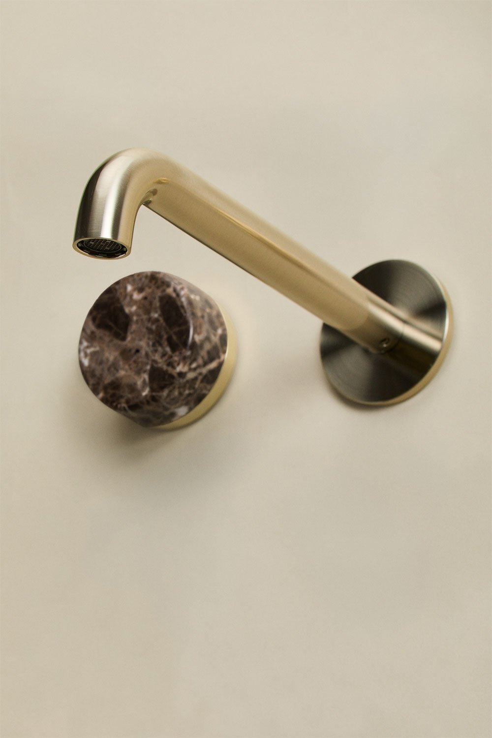 Set aus eingebautem Naturstein-Waschtischarmatur Gilstoin und Click-Clack-Abflussventil aus Messing Orveta, Galeriebild 5