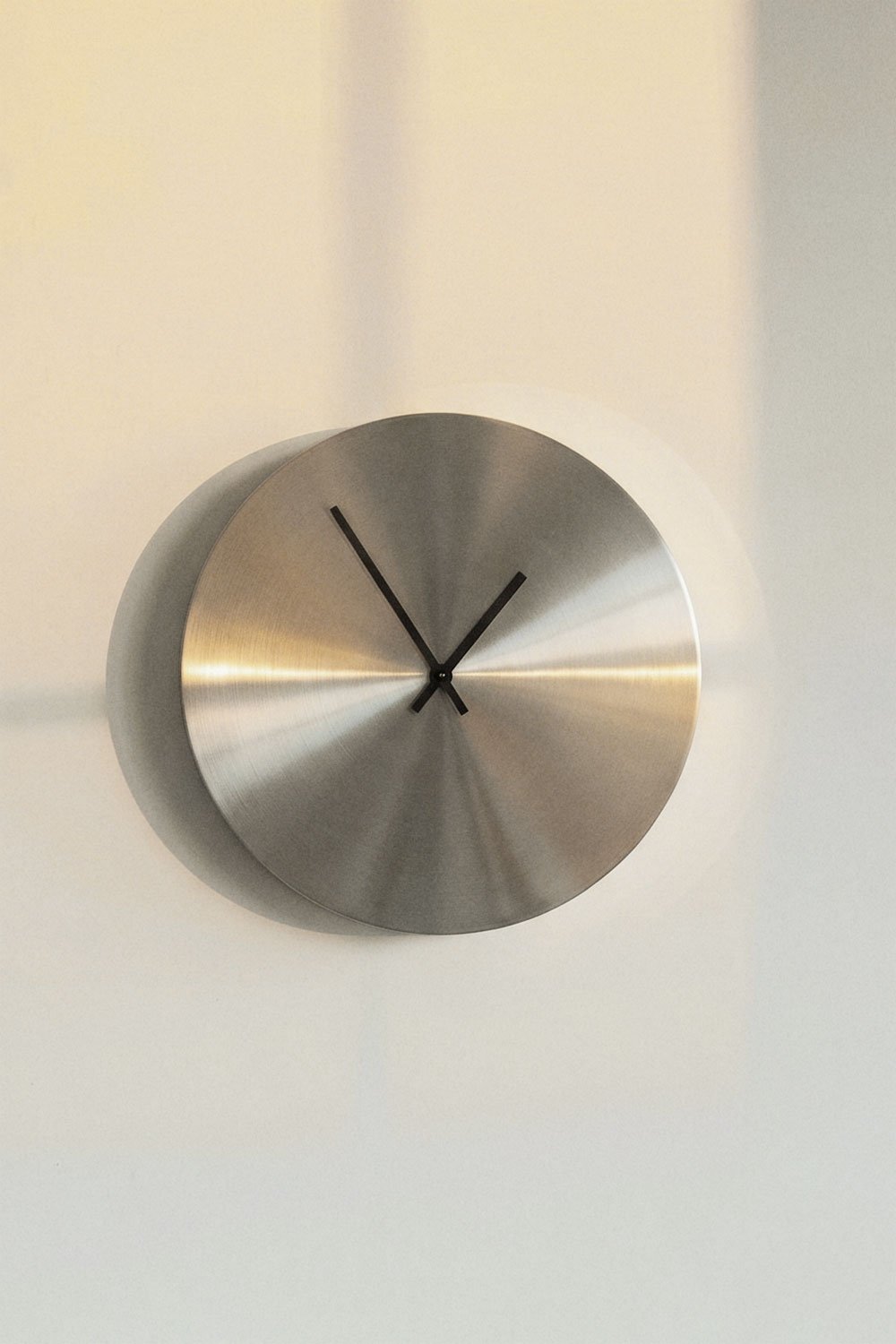 Wanduhr Ø30 cm aus Edelstahl Daffiel, Galeriebild 1