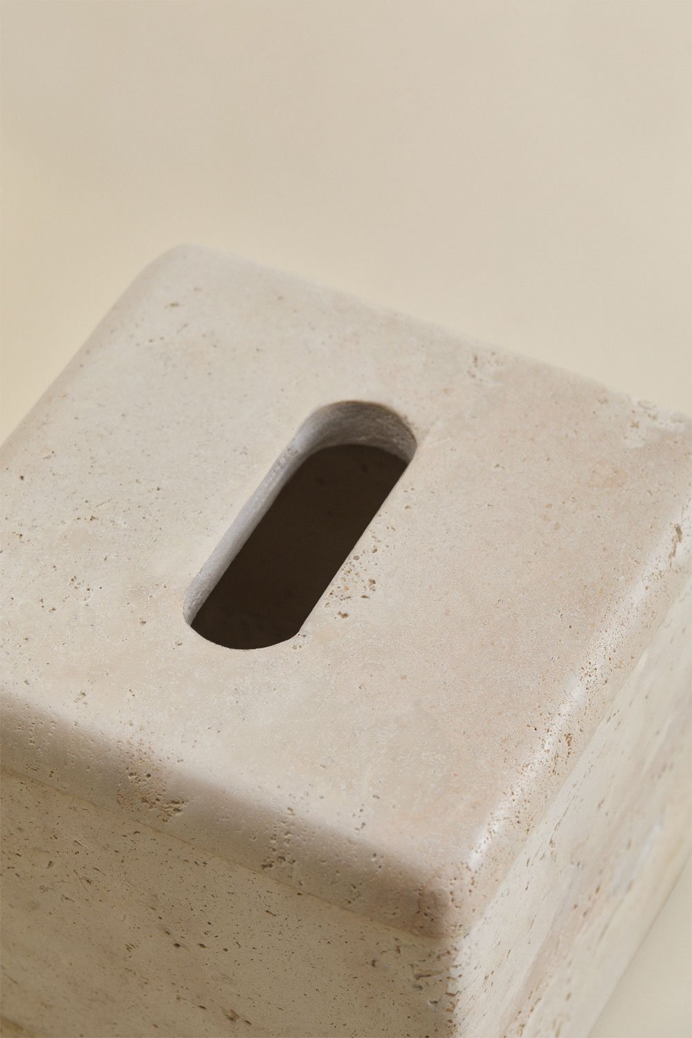 Lioro Taschentuchbox aus Travertin, Galeriebild 4