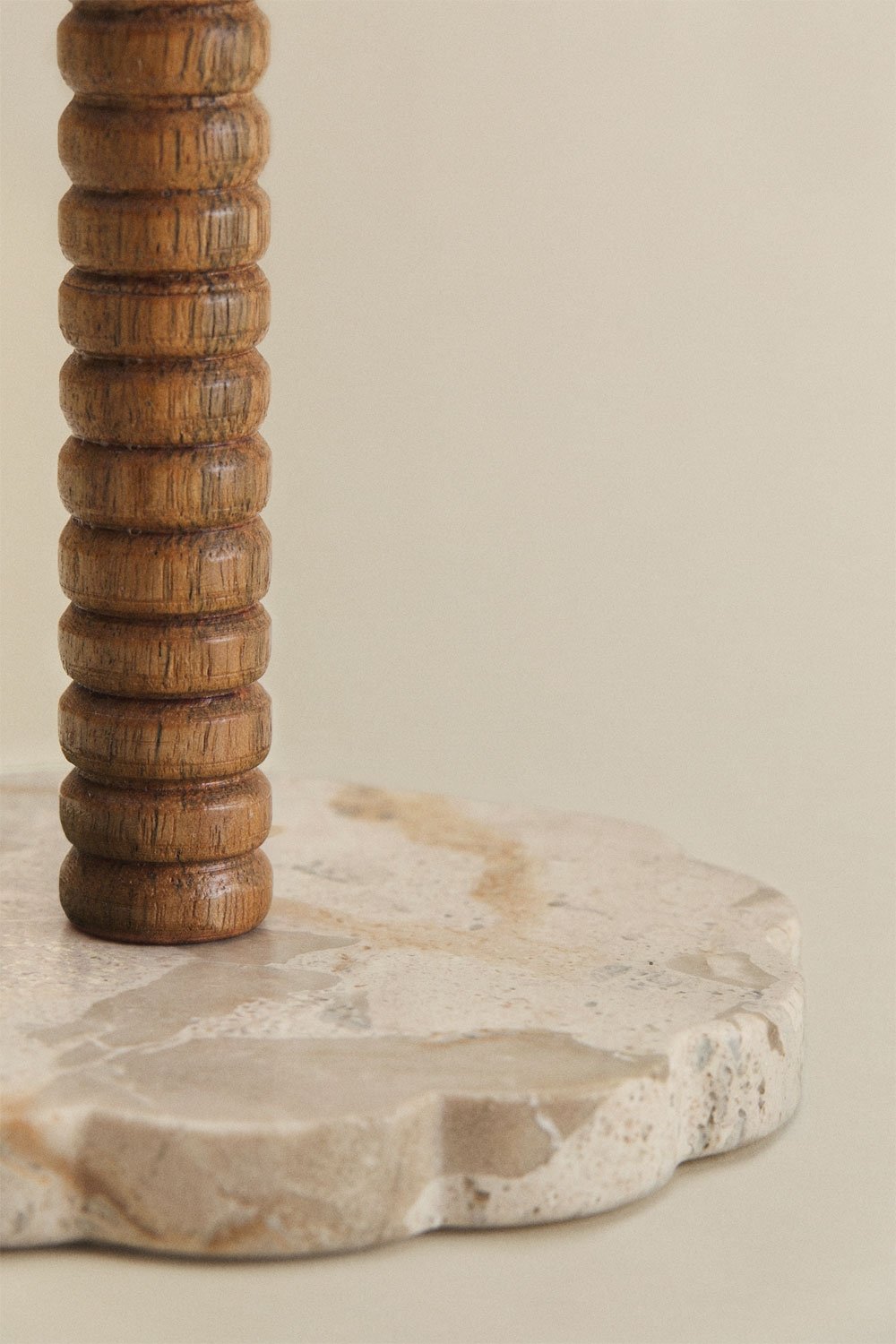 Portarrollos für die Küche aus Akazienholz und Marmor Dazuni, Galeriebild 5