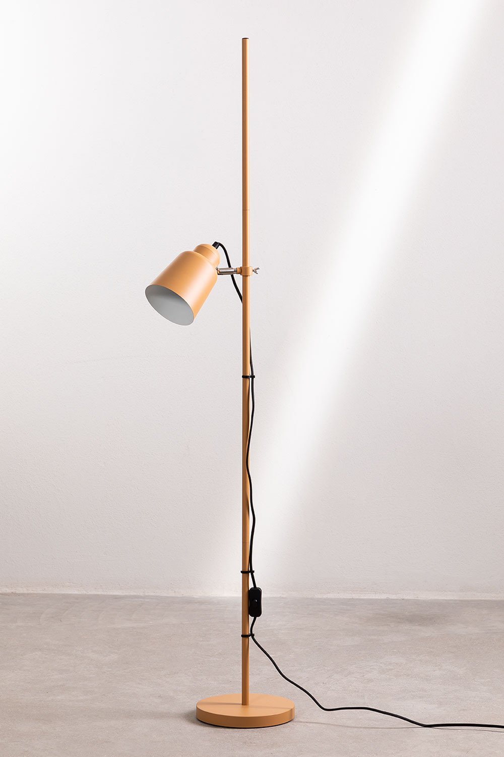 Verstellbare Stehlampe aus Eisen Charlotte, Galeriebild 4