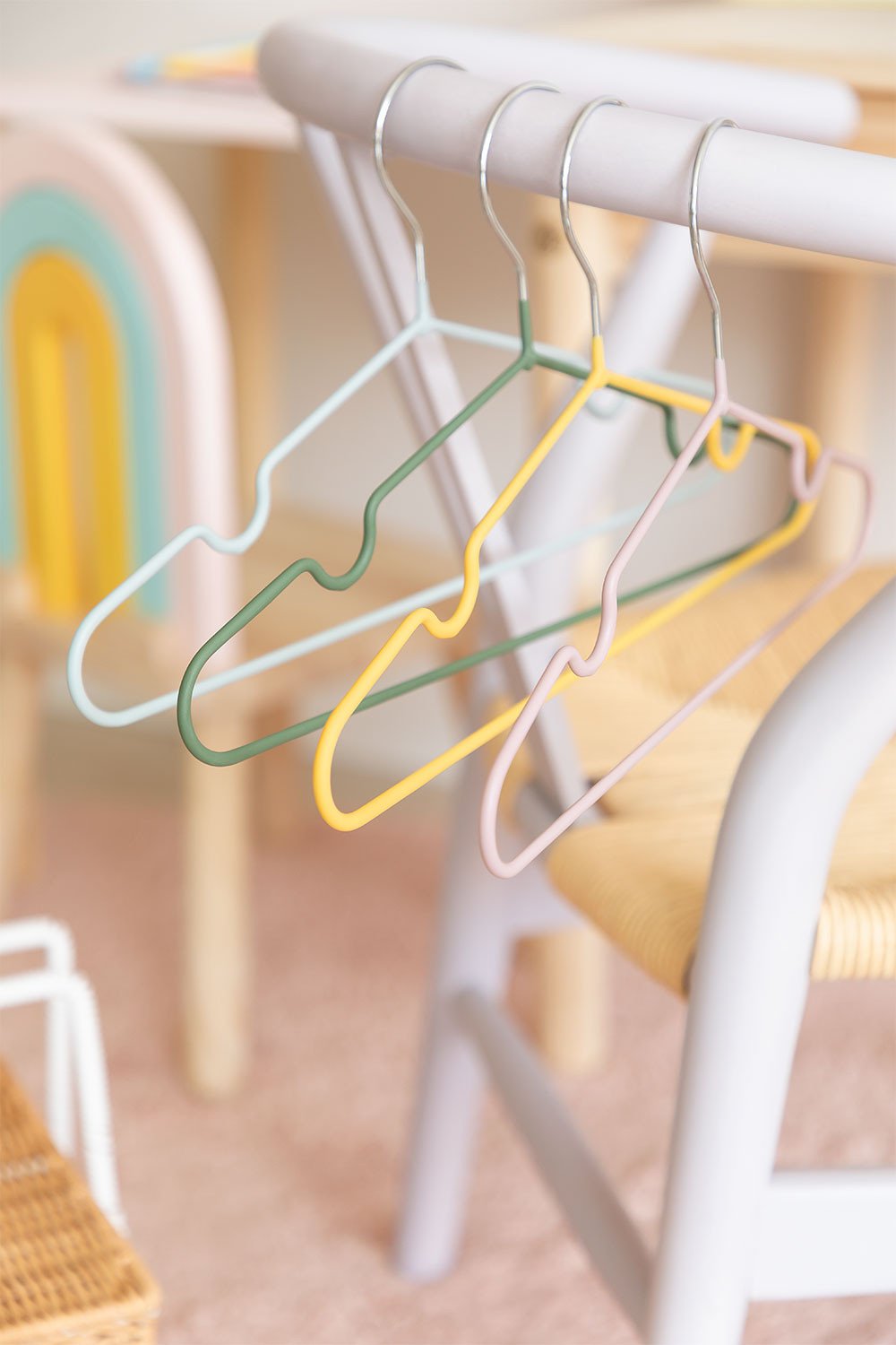 Set aus 6 Kleiderbügeln aus Metall Anttal Kids, Galeriebild 5